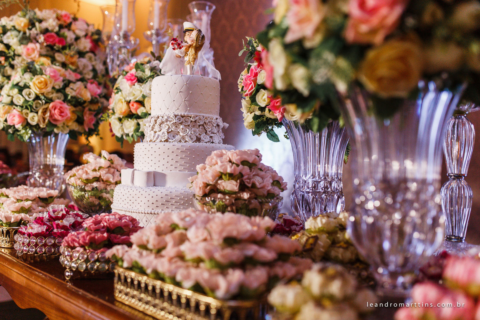Casamento no Bella Faria Eventos, do casal Tamires e Douglas