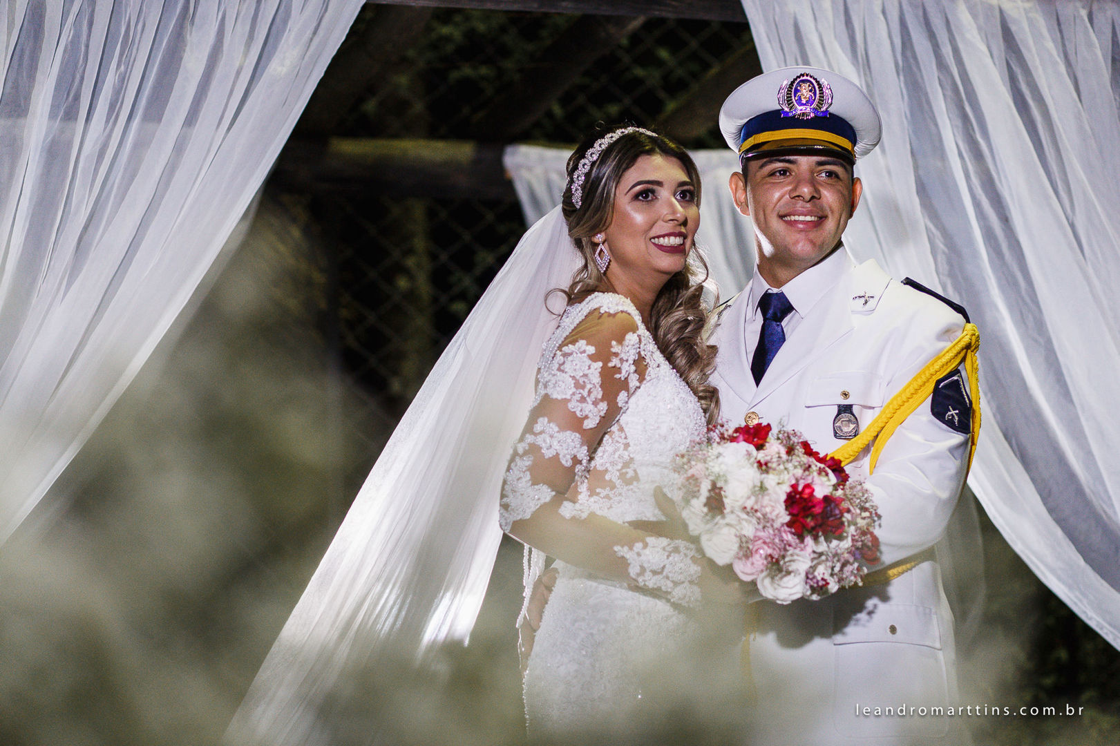 Casamento no Bella Faria Eventos, do casal Tamires e Douglas