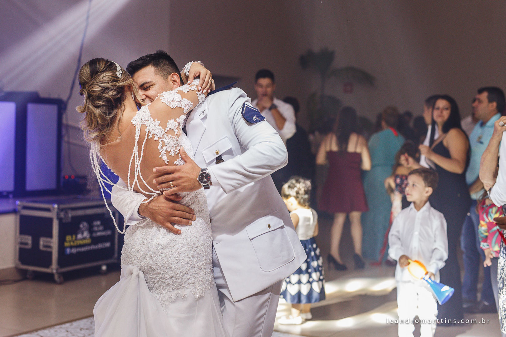 Casamento no Bella Faria Eventos, do casal Tamires e Douglas