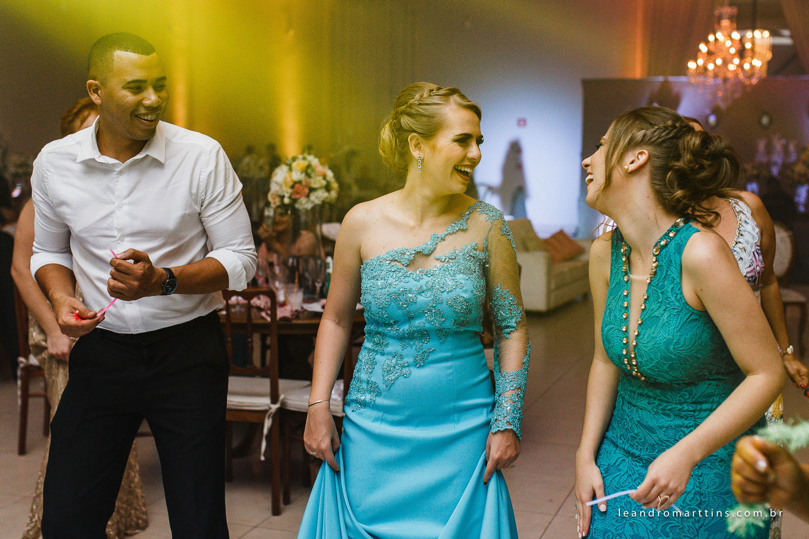 Casamento no Bella Faria Eventos, do casal Tamires e Douglas