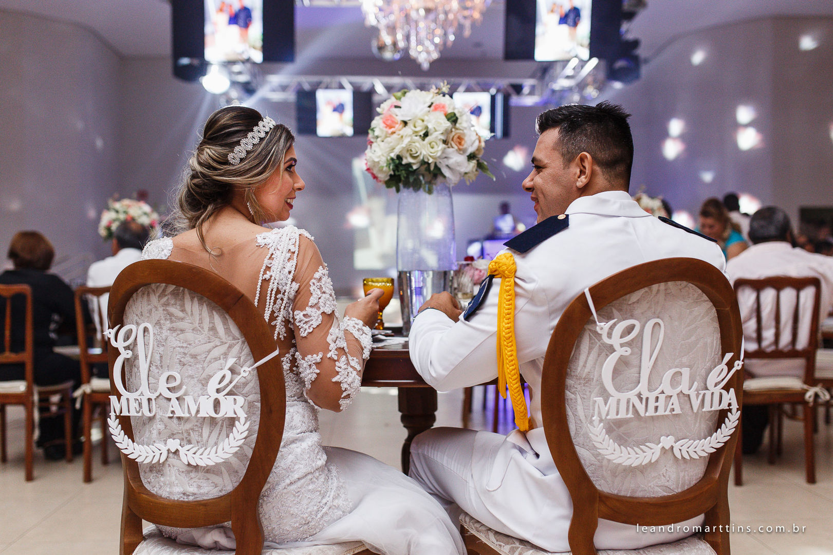 Casamento no Bella Faria Eventos, do casal Tamires e Douglas