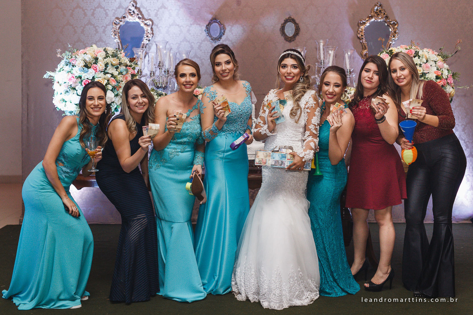 Casamento no Bella Faria Eventos, do casal Tamires e Douglas
