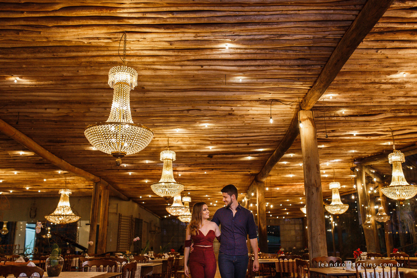 Pré Wedding no Antiquário Clever Casado em Balsamo da Daiany e Raphael