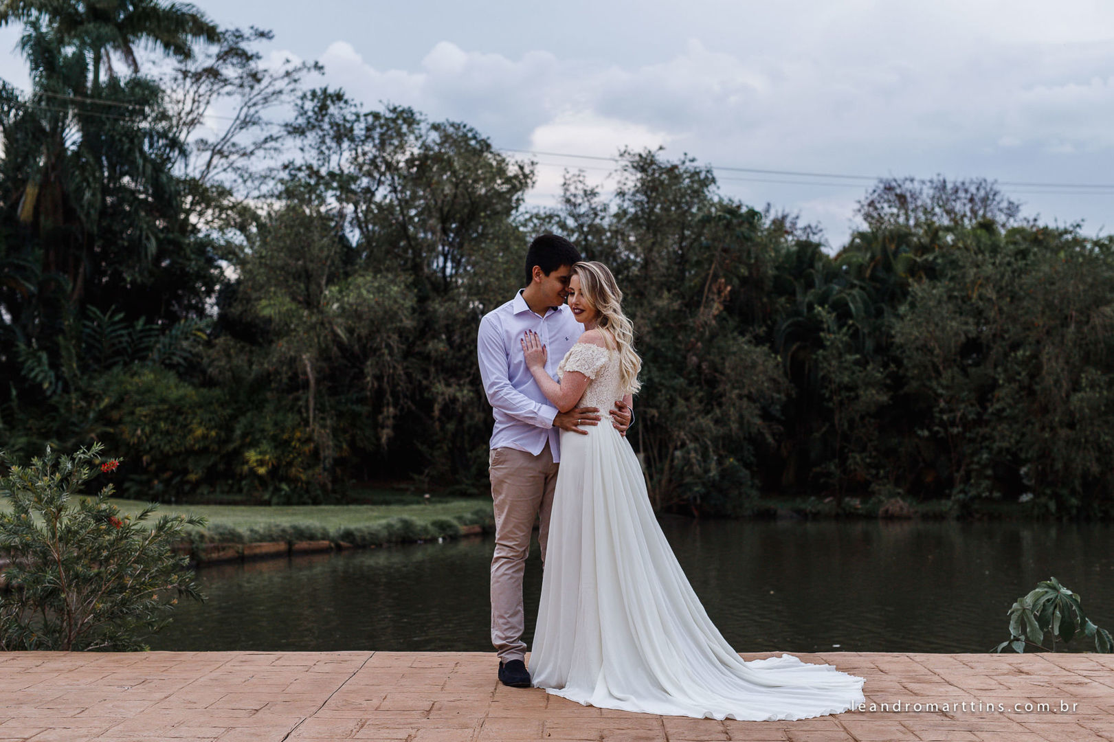 Pré Wedding Ana e Thiago no Antiquário Clever Casado