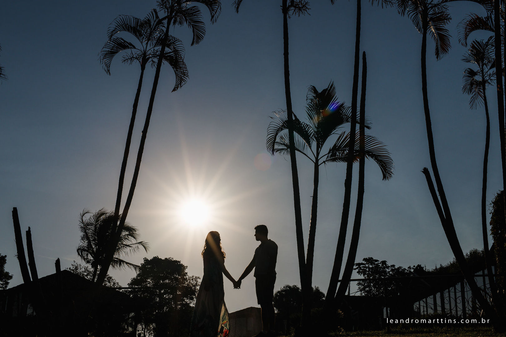 Pré Wedding Larissa e Edson no Antiquário Clever Casado