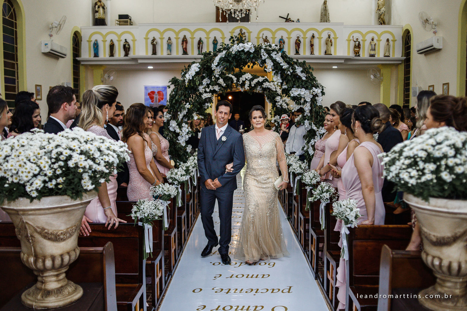 Casamento Naiara e Lorran no espaço Marcorraro em Buritama