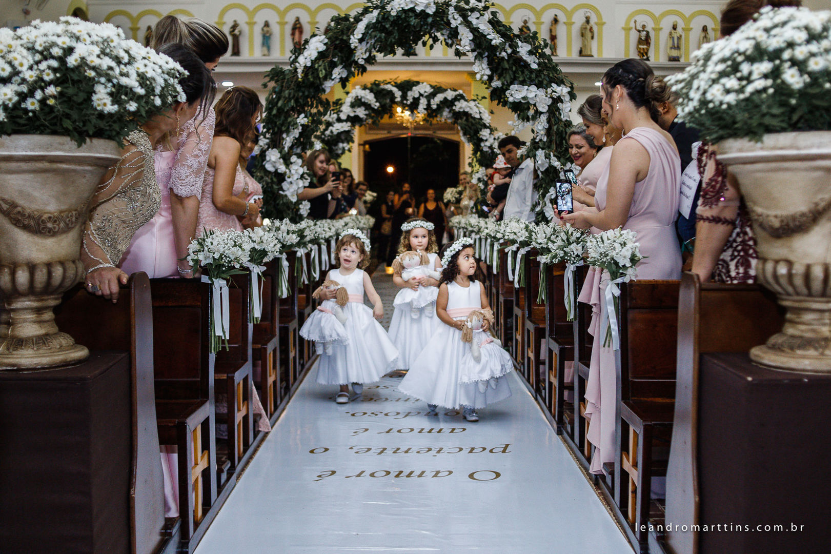 Casamento Naiara e Lorran no espaço Marcorraro em Buritama