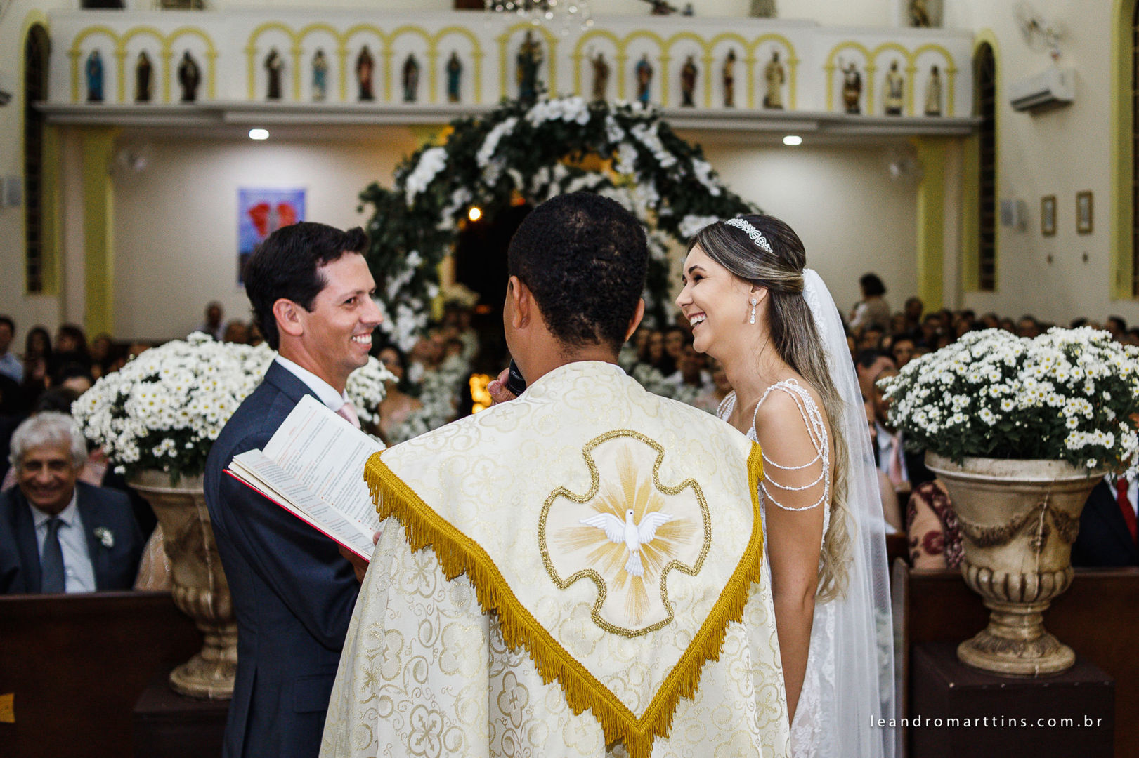 Casamento Naiara e Lorran no espaço Marcorraro em Buritama