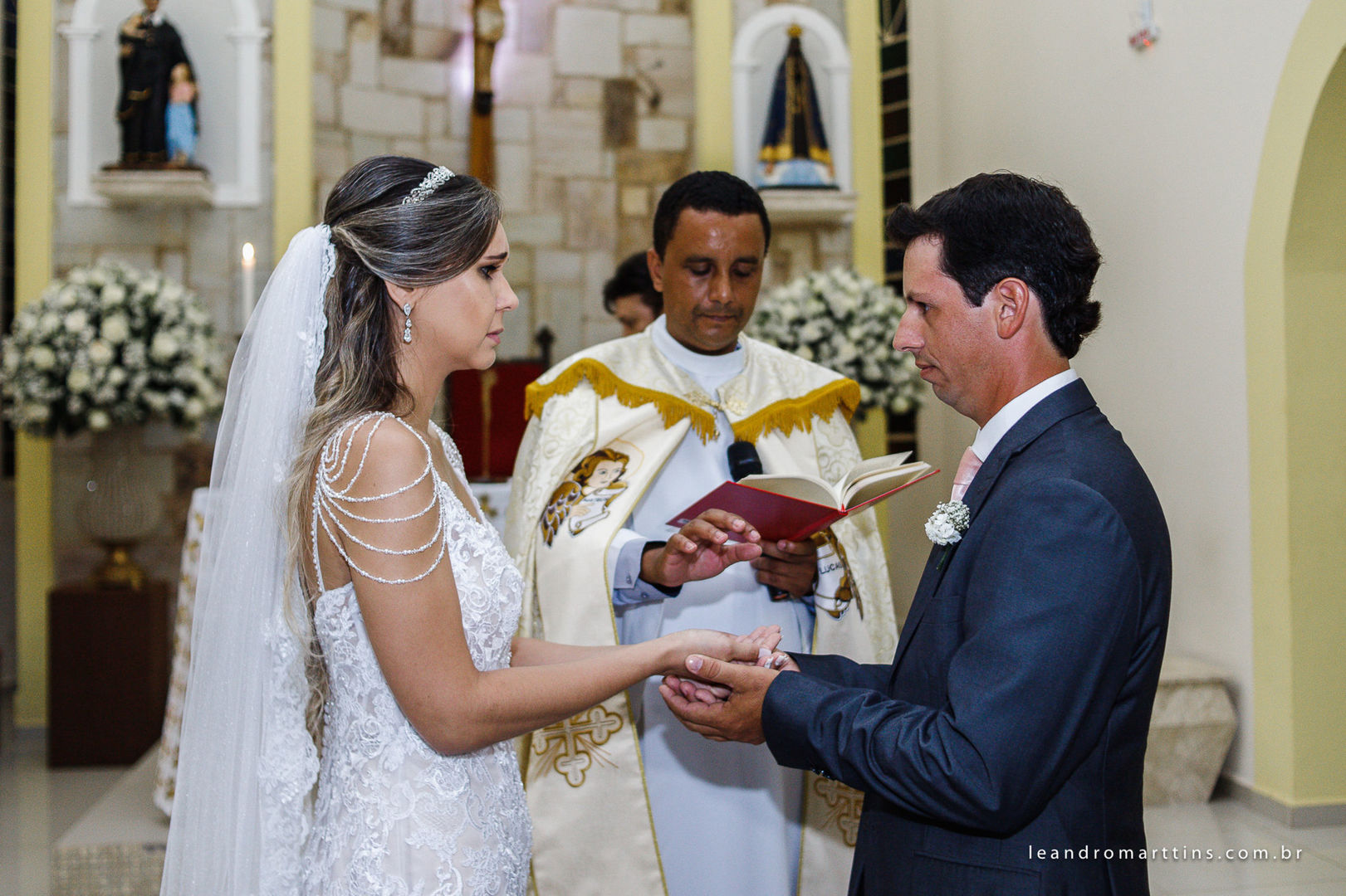 Casamento Naiara e Lorran no espaço Marcorraro em Buritama