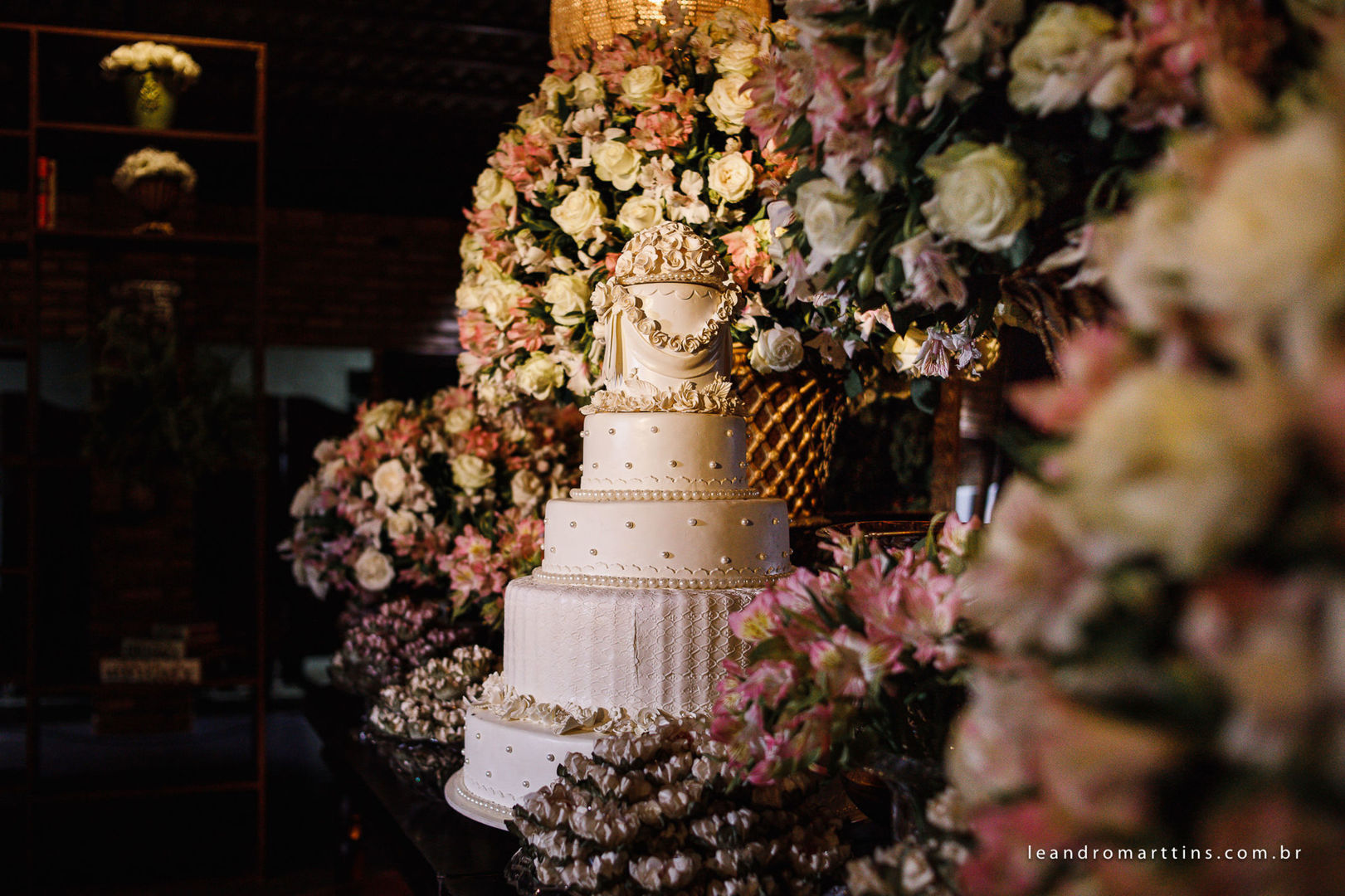 Casamento Naiara e Lorran no espaço Marcorraro em Buritama