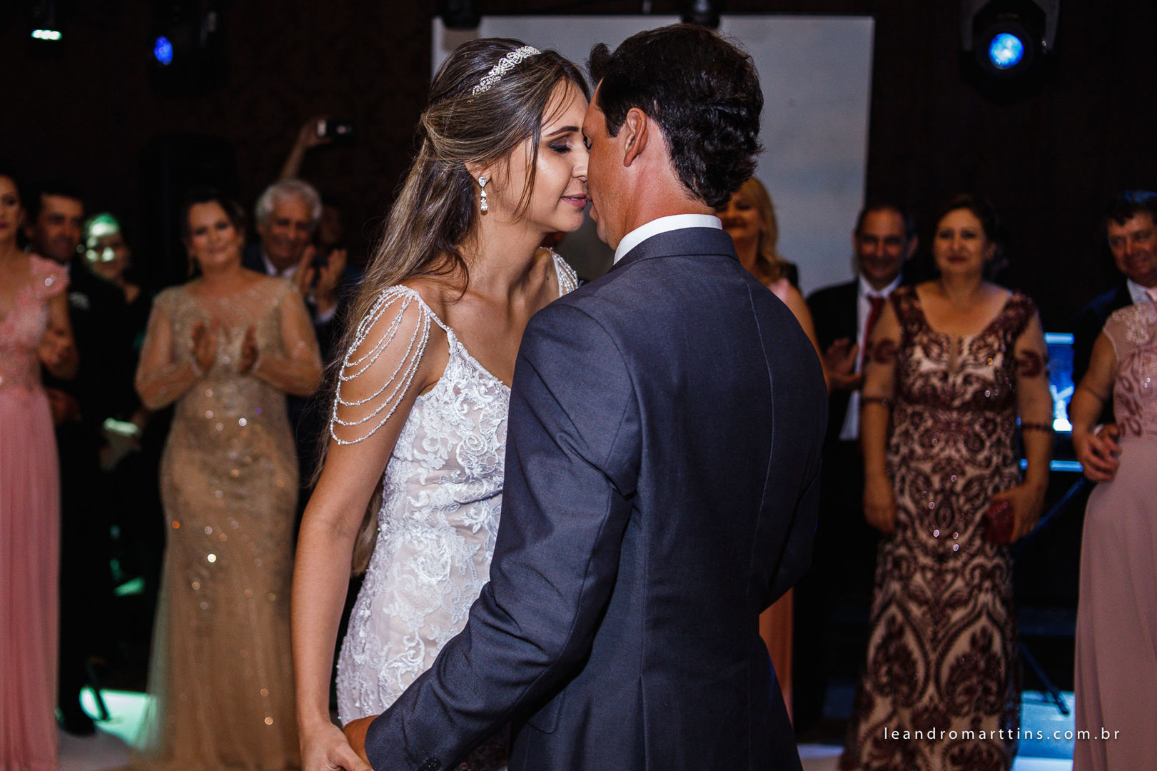 Casamento Naiara e Lorran no espaço Marcorraro em Buritama