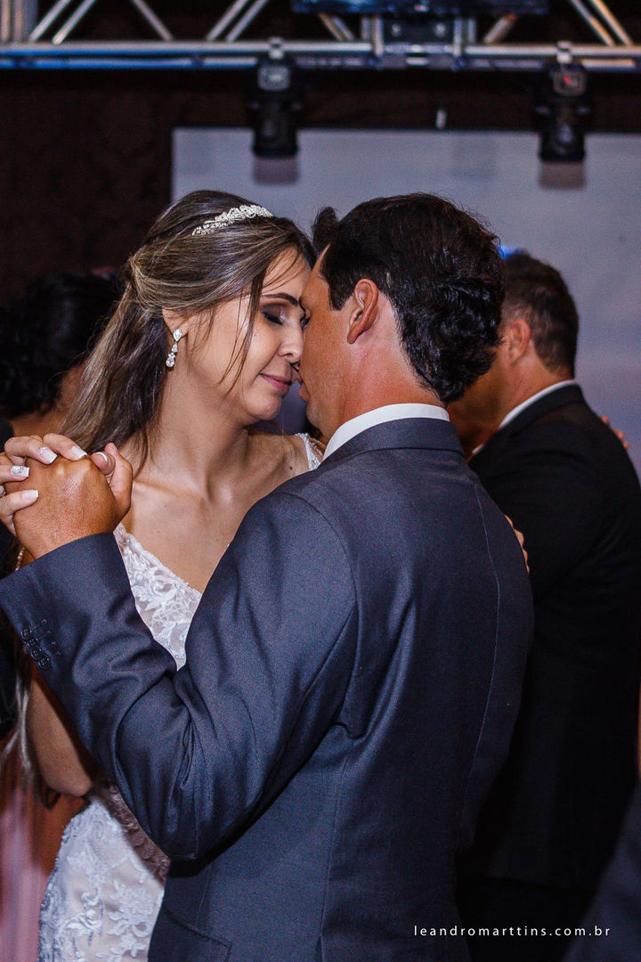 Casamento Naiara e Lorran no espaço Marcorraro em Buritama