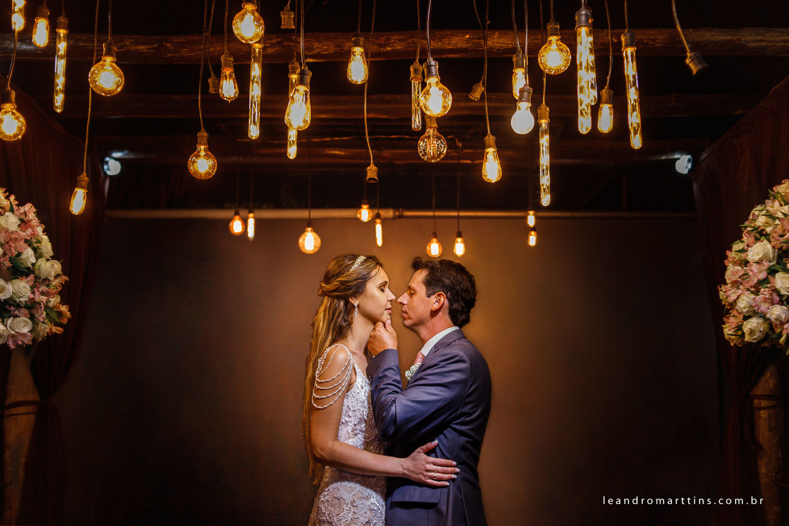 Casamento Naiara e Lorran no espaço Marcorraro em Buritama