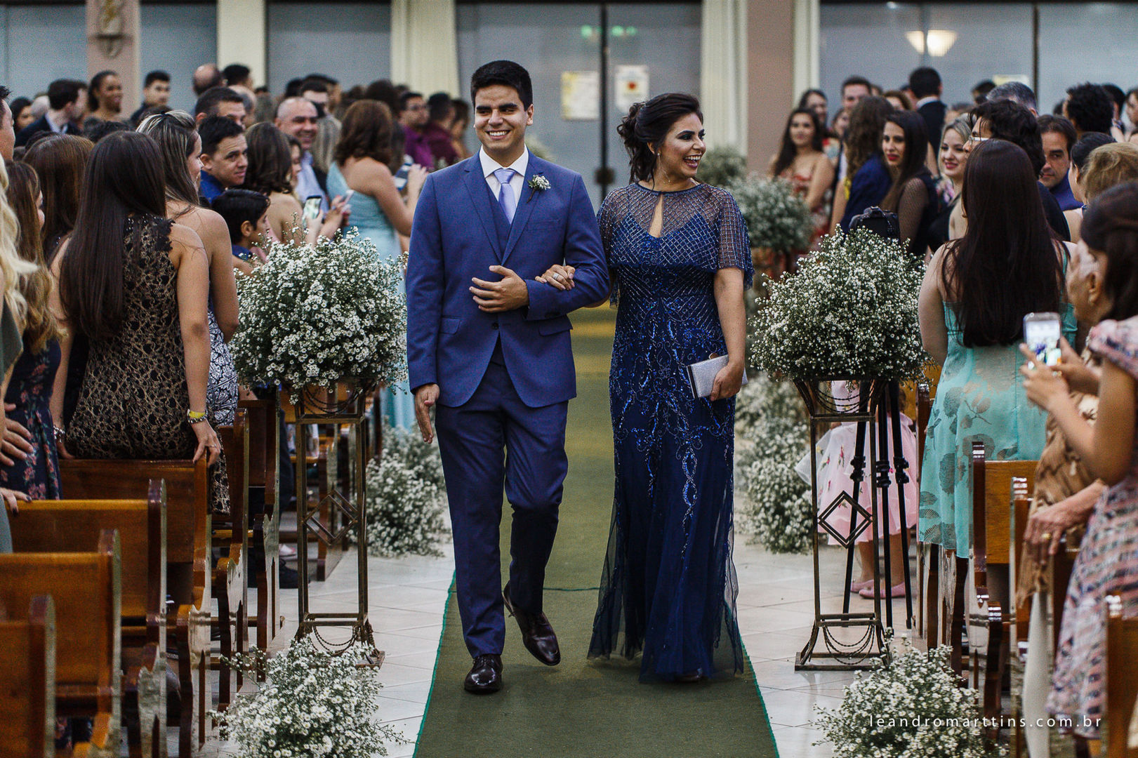 Casamento Ana e Thiago na Paróquia Menino Jesus de Praga