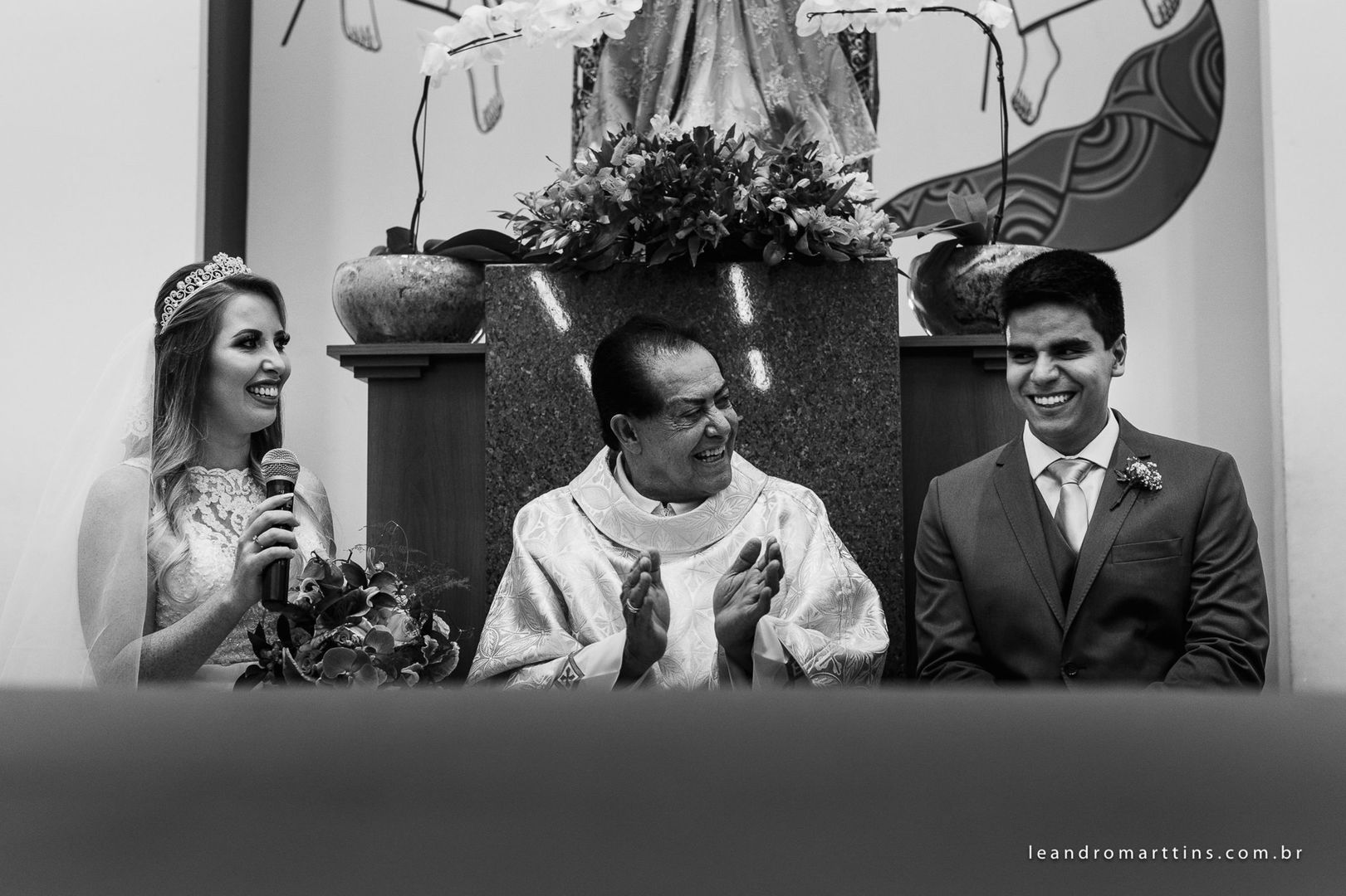 Casamento Ana e Thiago na Paróquia Menino Jesus de Praga