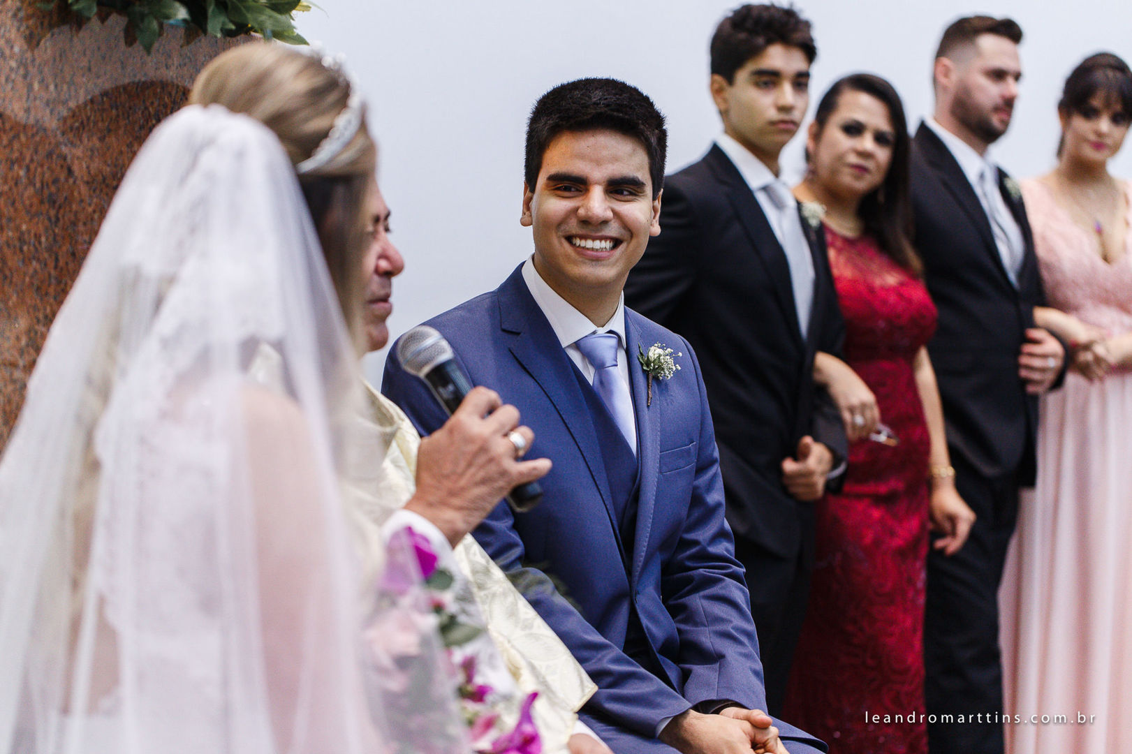 Casamento Ana e Thiago na Paróquia Menino Jesus de Praga