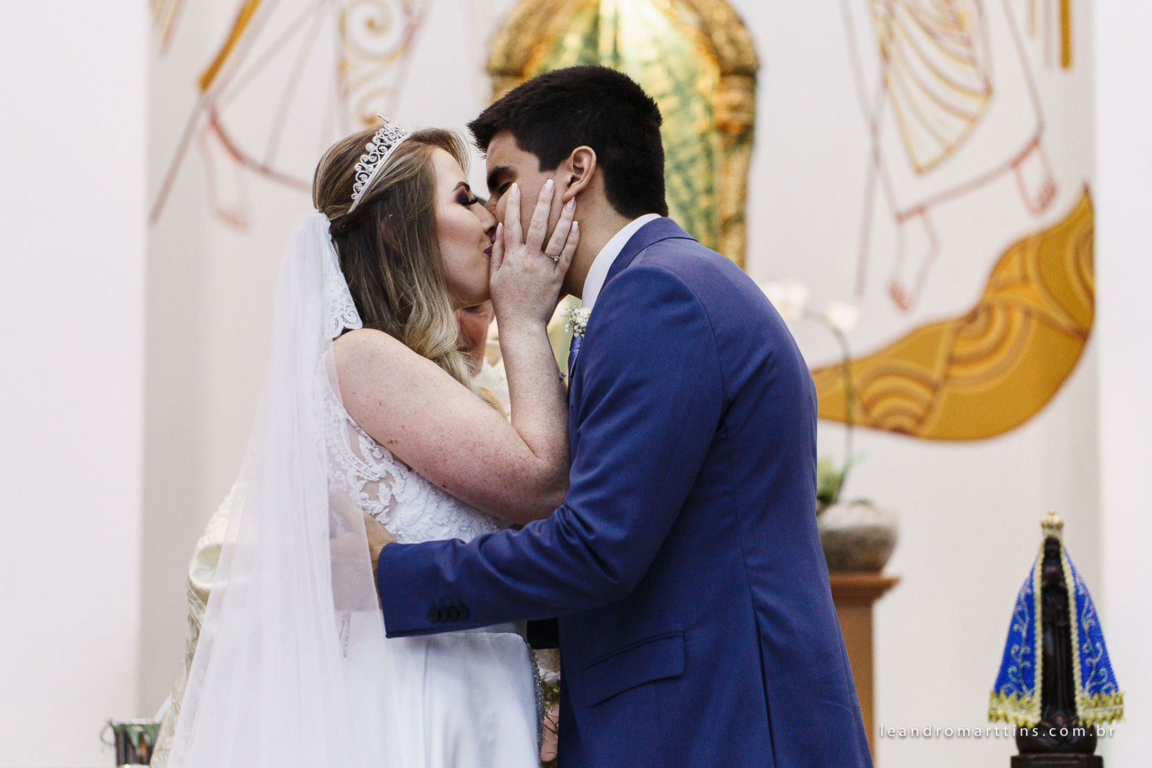 Casamento Ana e Thiago na Paróquia Menino Jesus de Praga