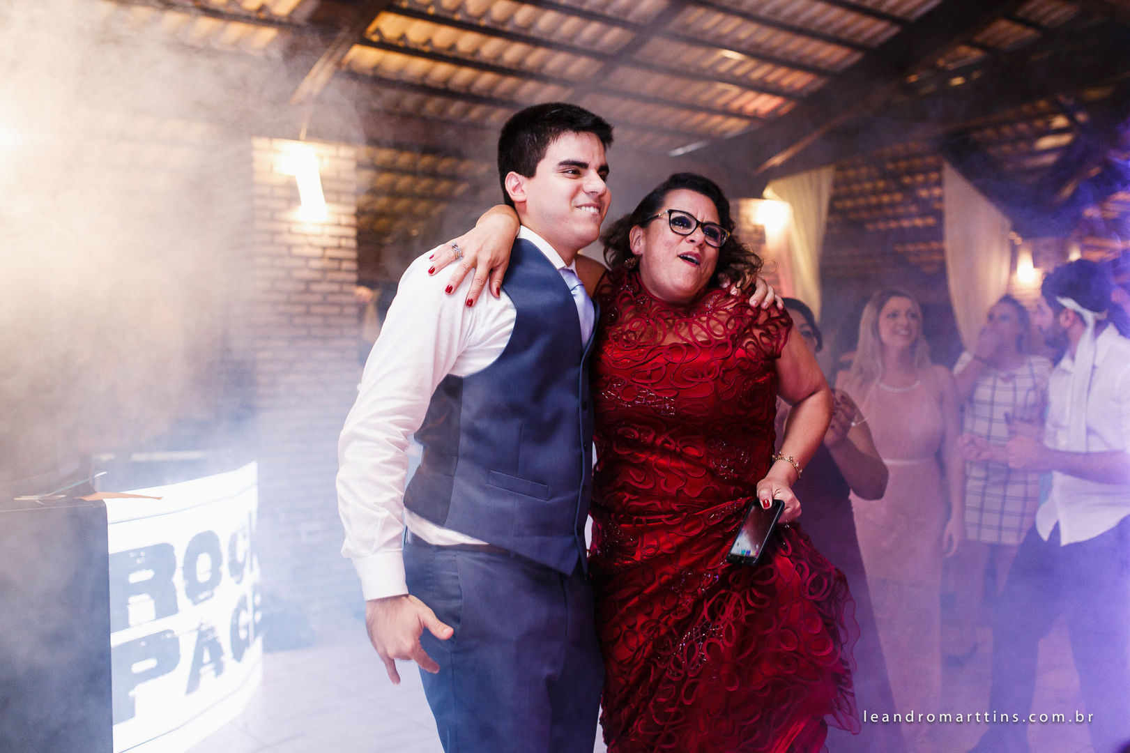 Casamento Ana e Thiago na Paróquia Menino Jesus de Praga
