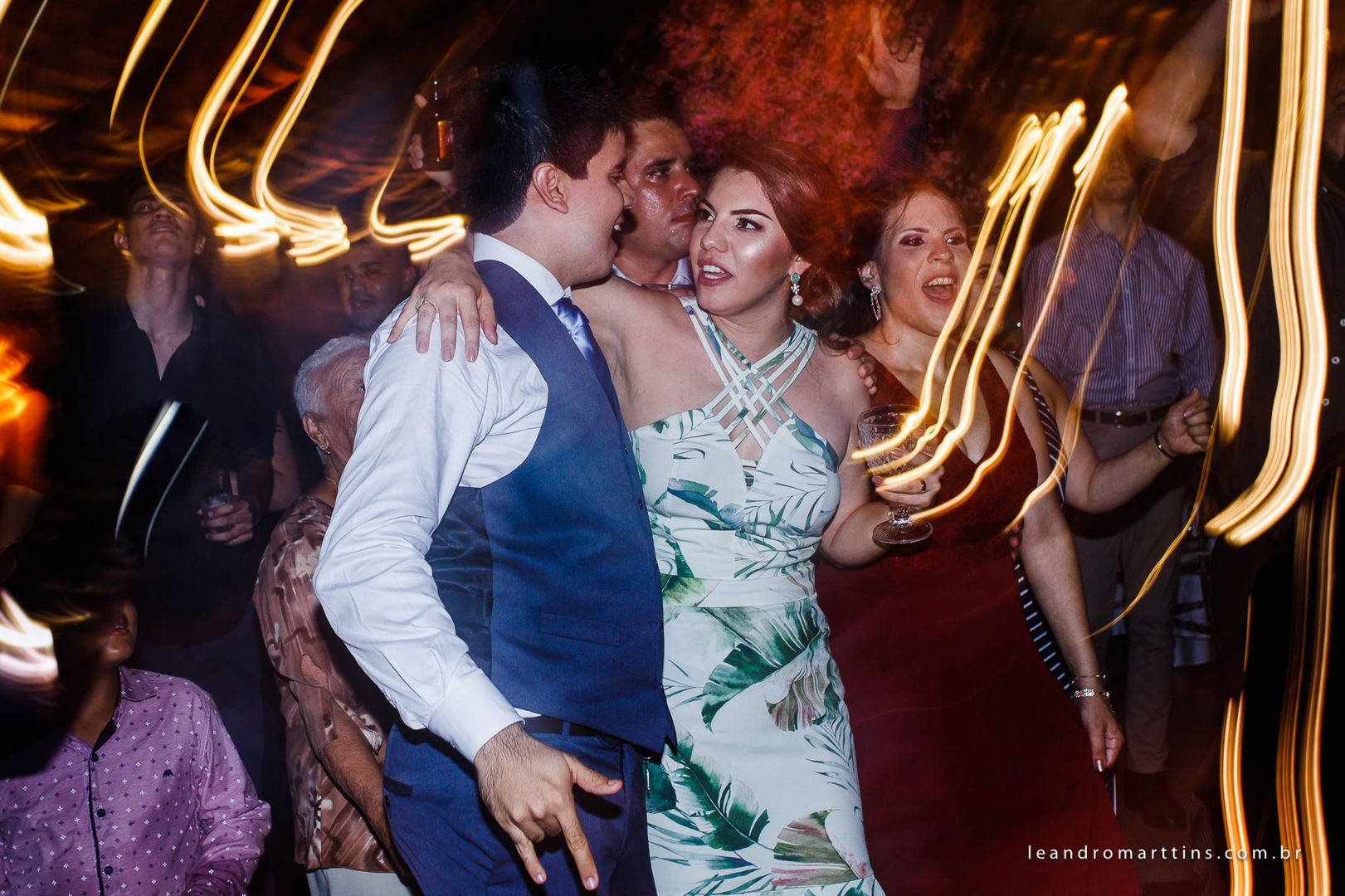 Casamento Ana e Thiago na Paróquia Menino Jesus de Praga