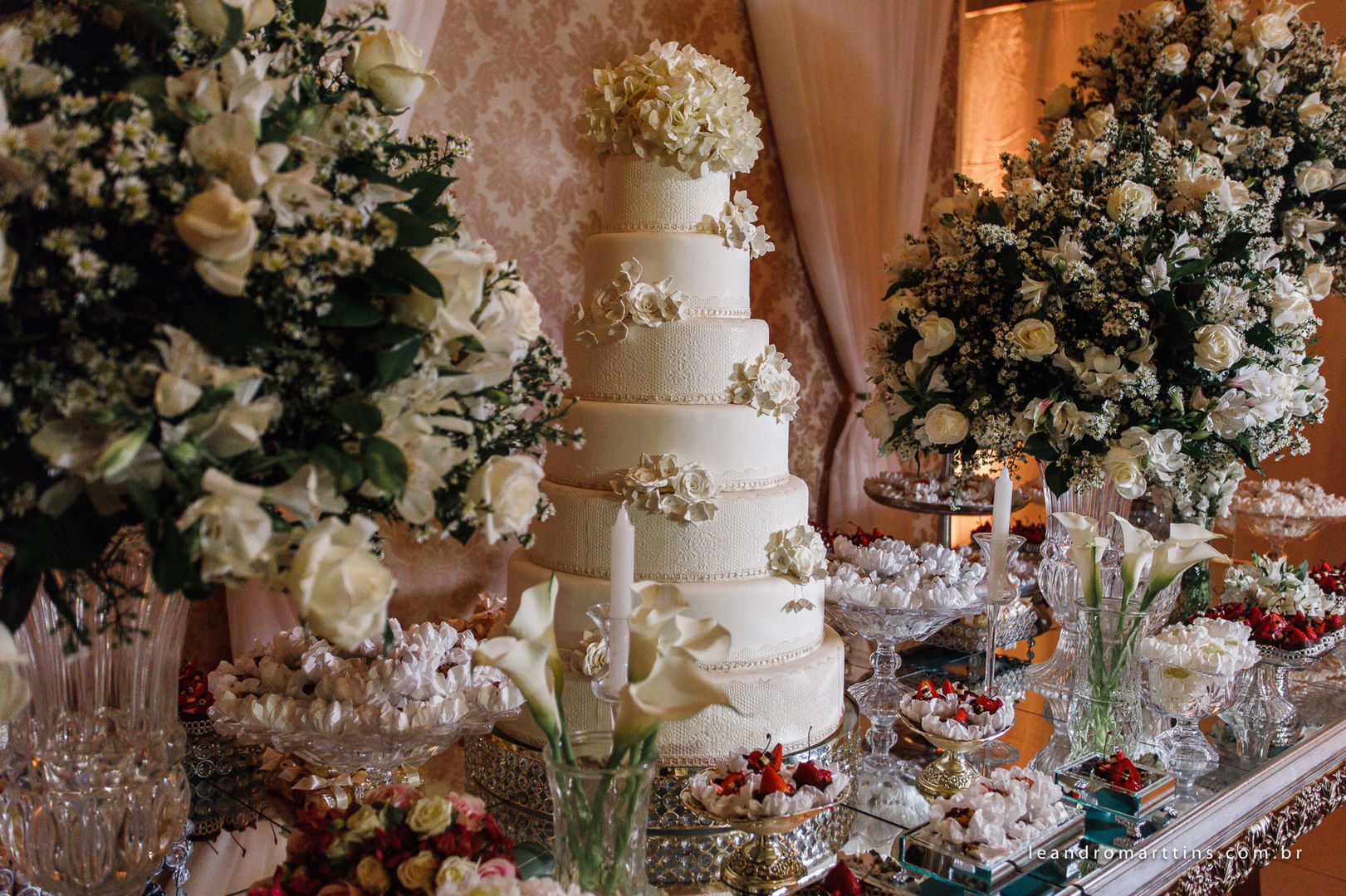 Casamento Luana e Eduardo no espaço Bella Faria Eventos