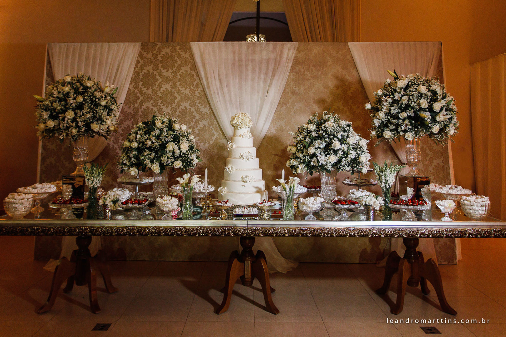 Casamento Luana e Eduardo no espaço Bella Faria Eventos