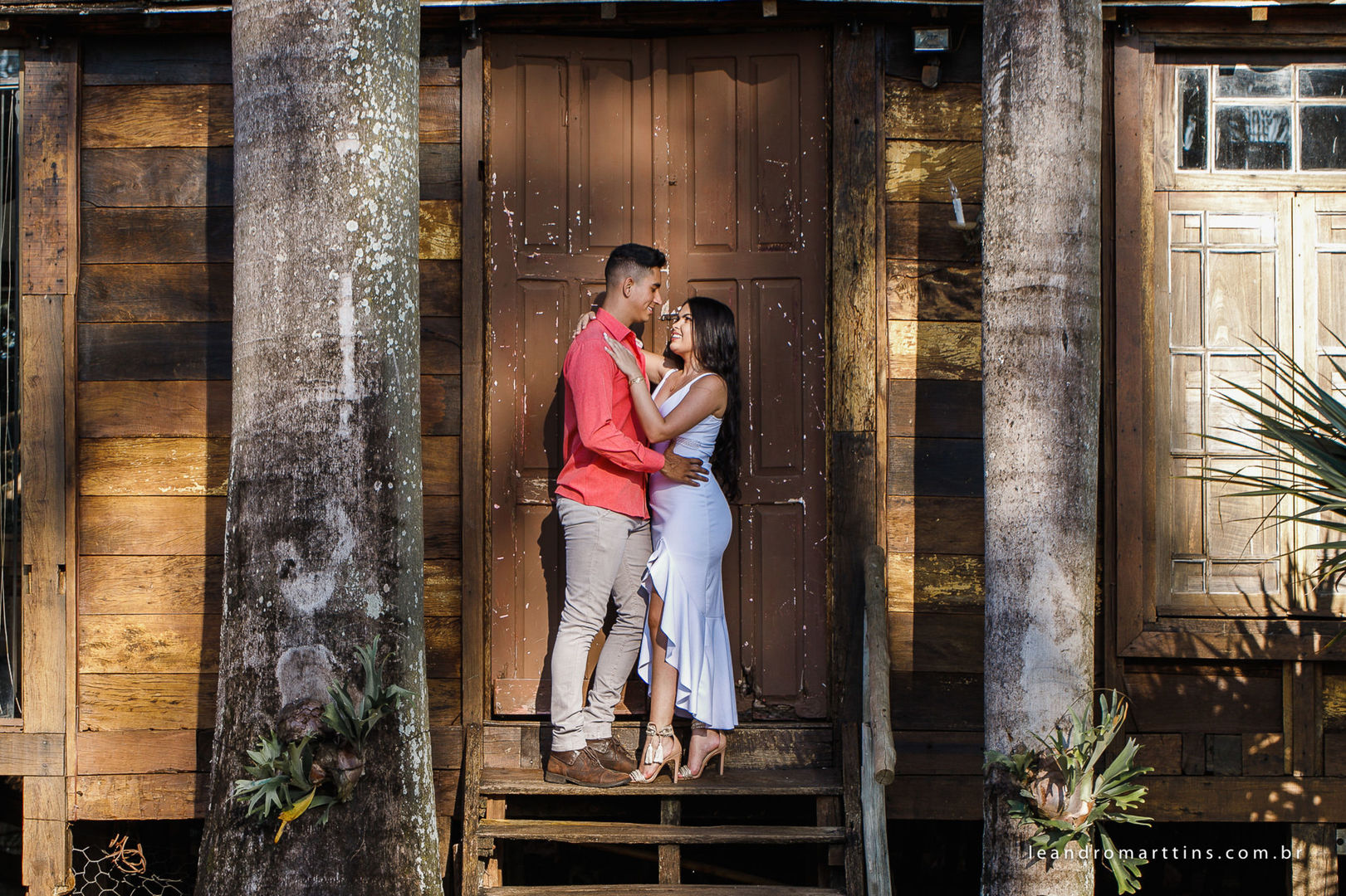 Pré Wedding Raianny e Vinícius no Antiquário Clever Casado