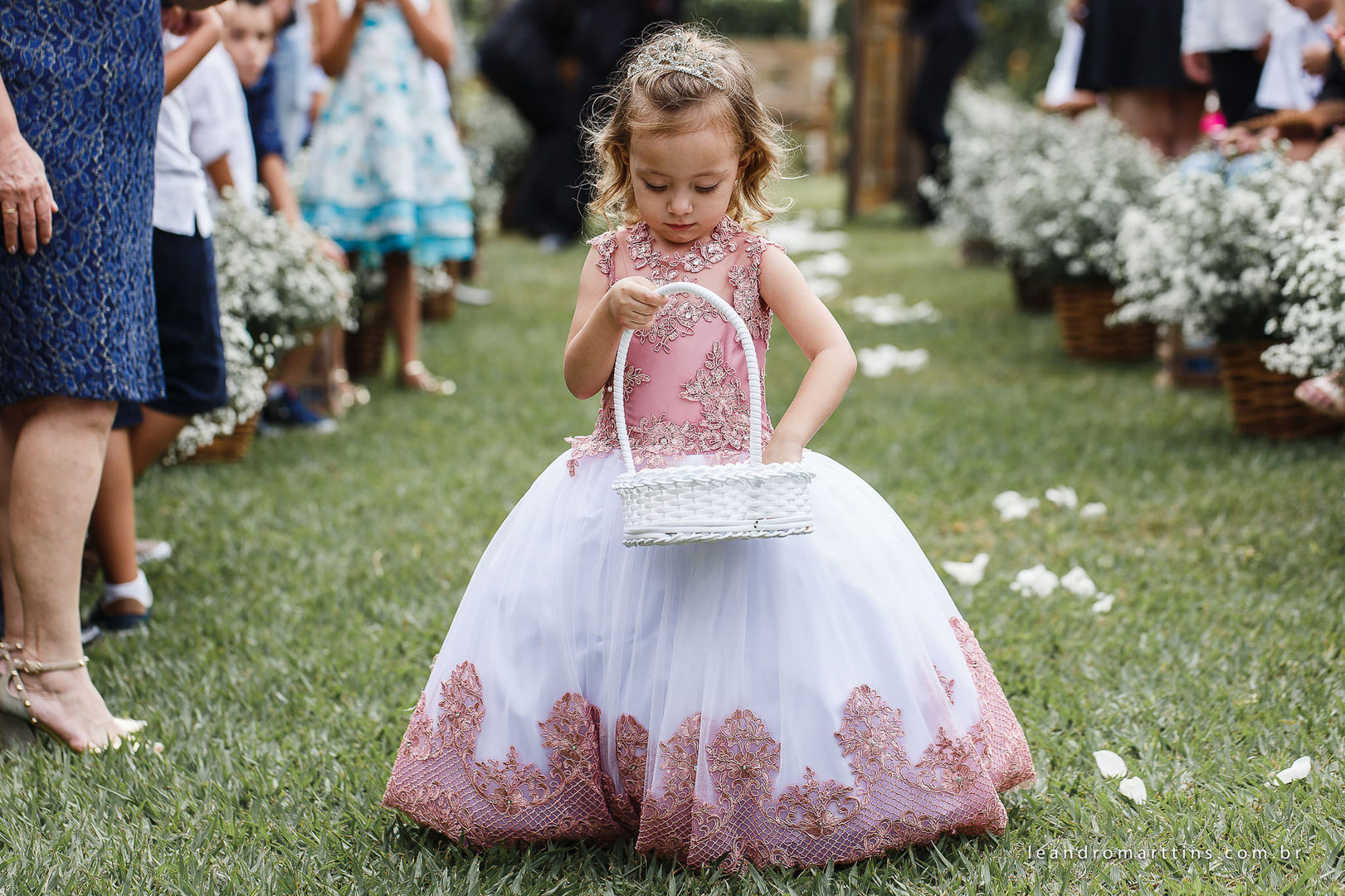 Casamento Raianny e Vinícius no espaço Bella Faria Eventos