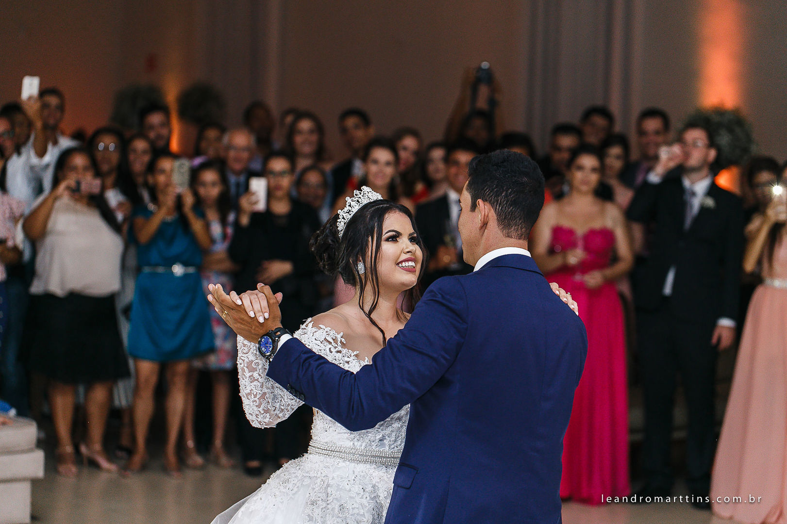 Casamento Raianny e Vinícius no espaço Bella Faria Eventos