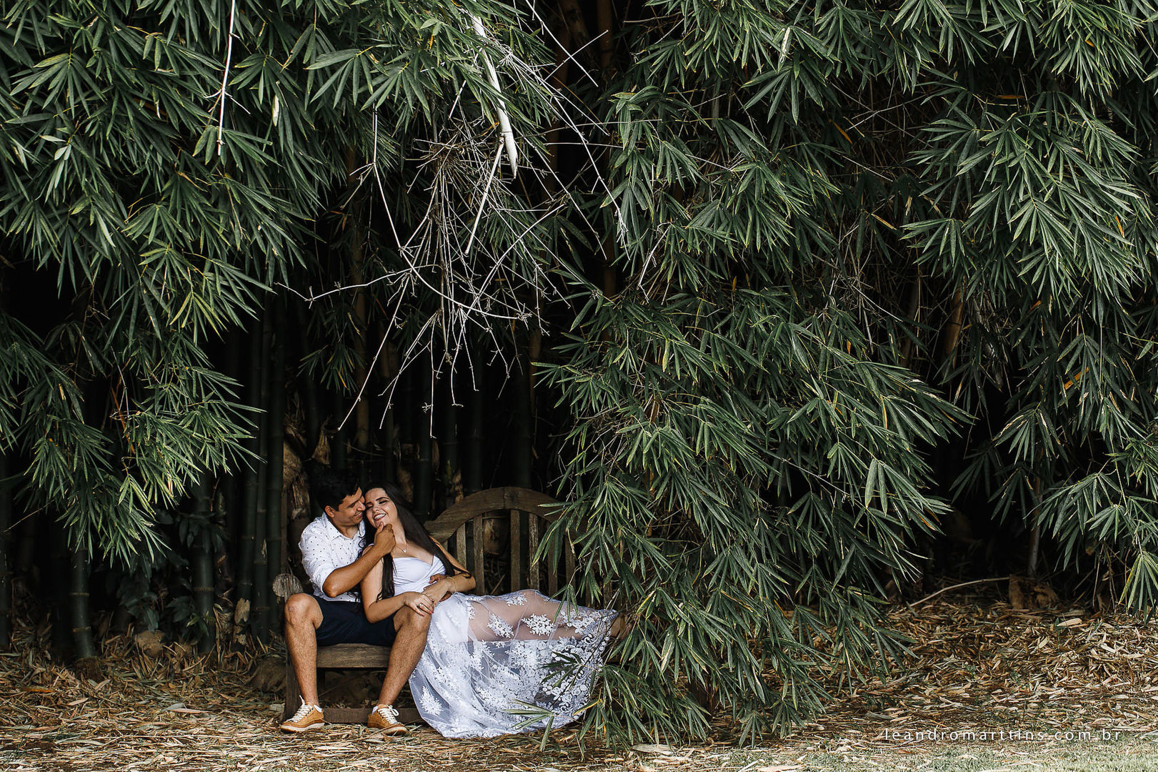 Pré Wedding Pâmela e Tiago no Antiquário Clever Casado