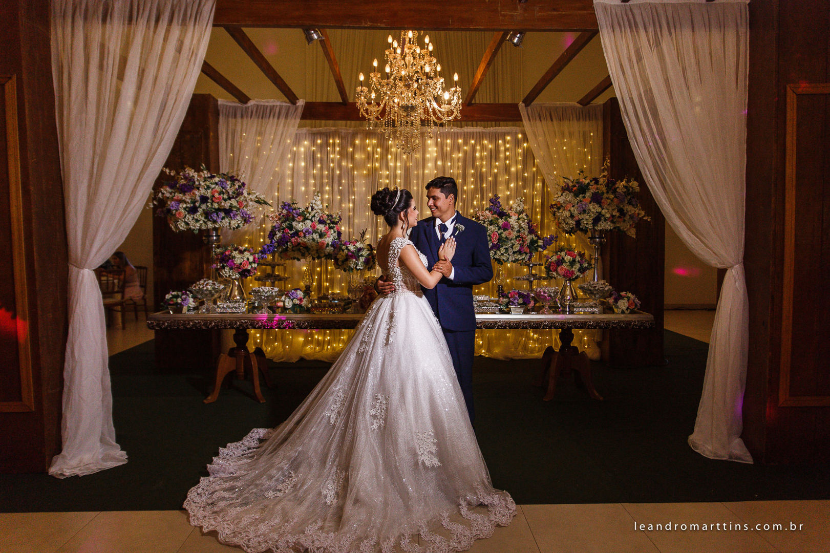 Casamento Pâmela e Tiago no espaço Bella Faria Eventos