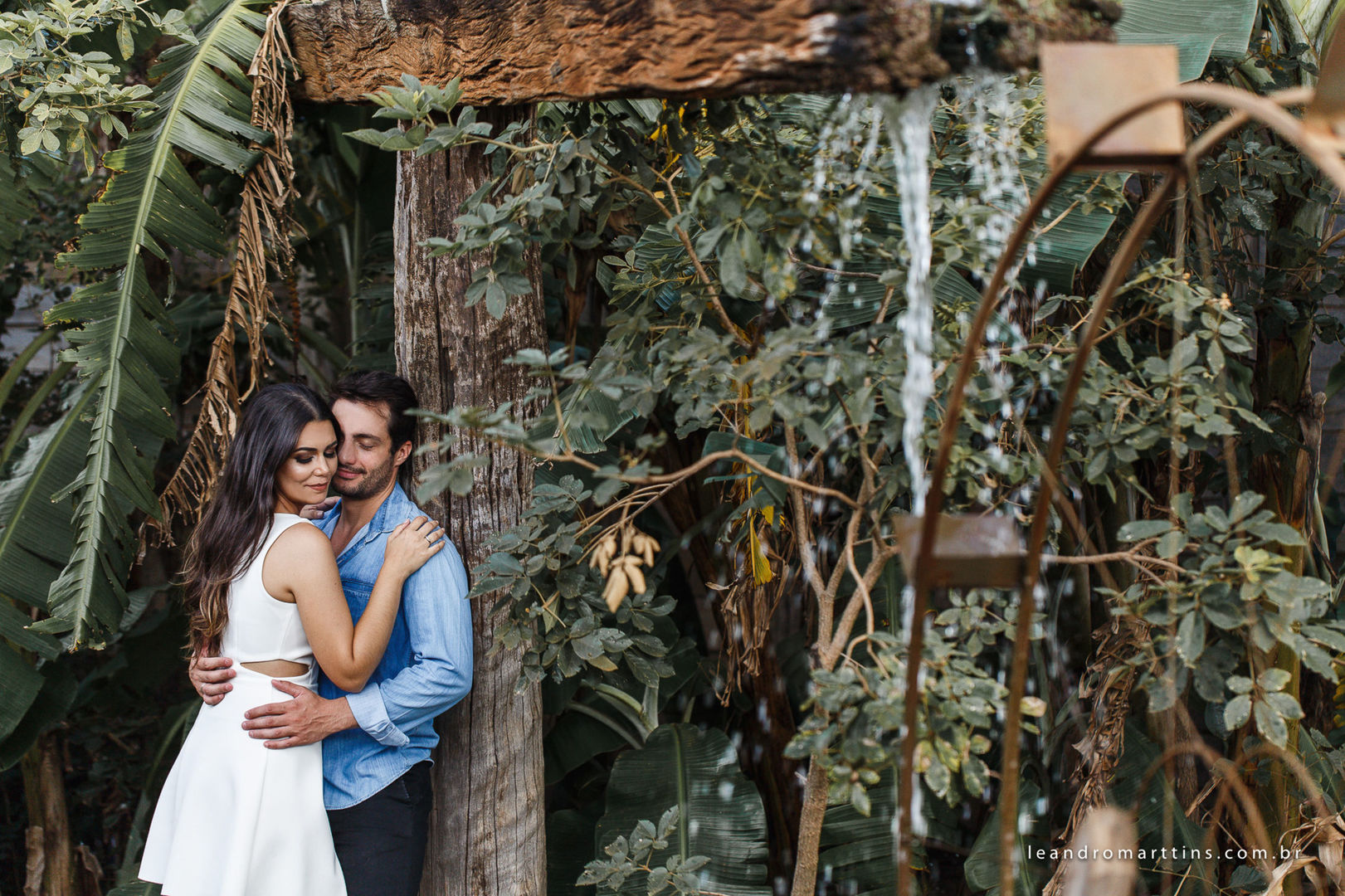 Pré Wedding Helenita e Gabriel no Antiquário Clever Casado