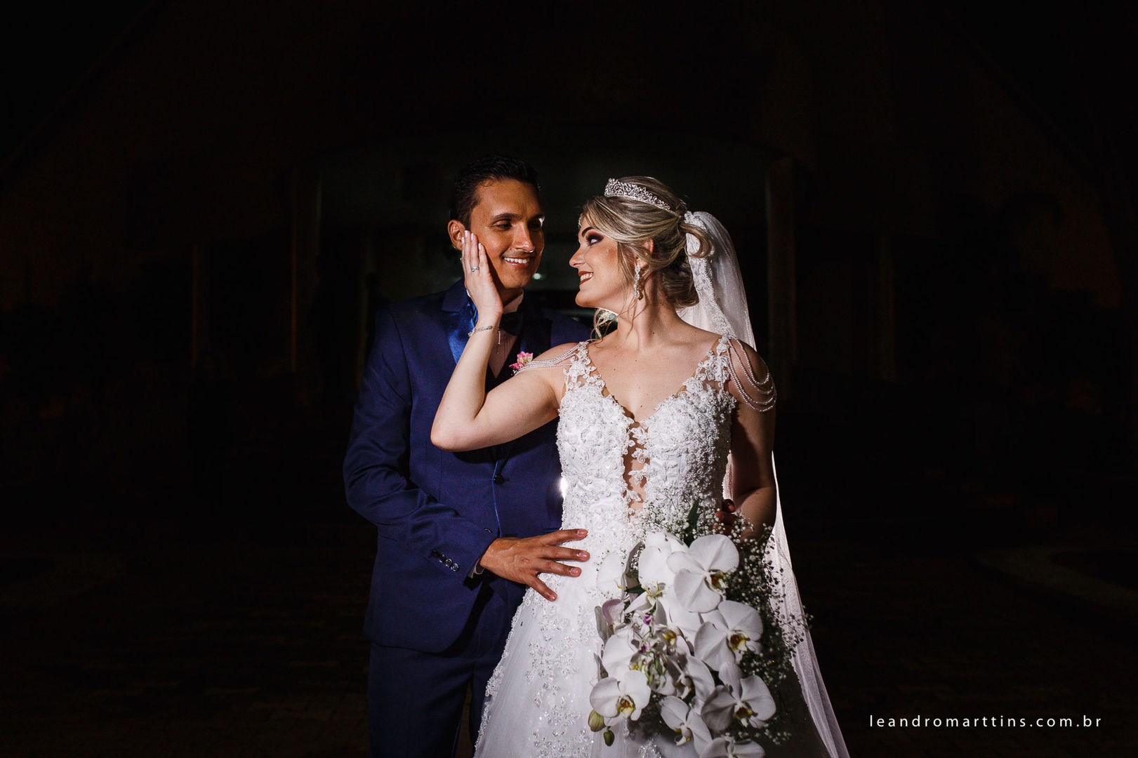 Casamento Naiara e Douglas na Igreja Matriz de Auriflama-SP