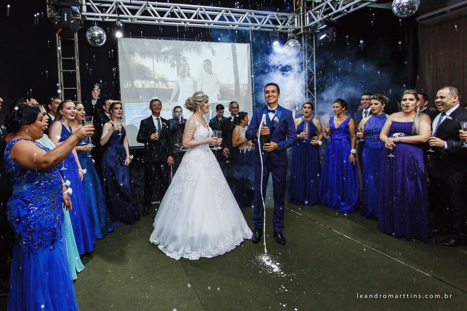 Casamento Naiara e Douglas na Igreja Matriz de Auriflama-SP