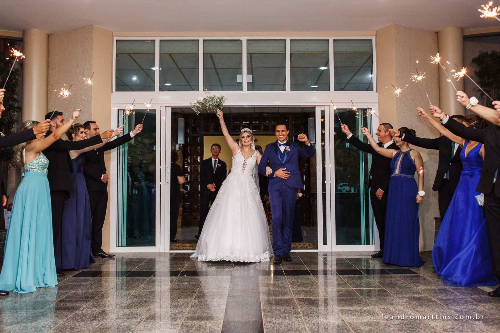 Casamento Naiara e Douglas na Igreja Matriz de Auriflama-SP