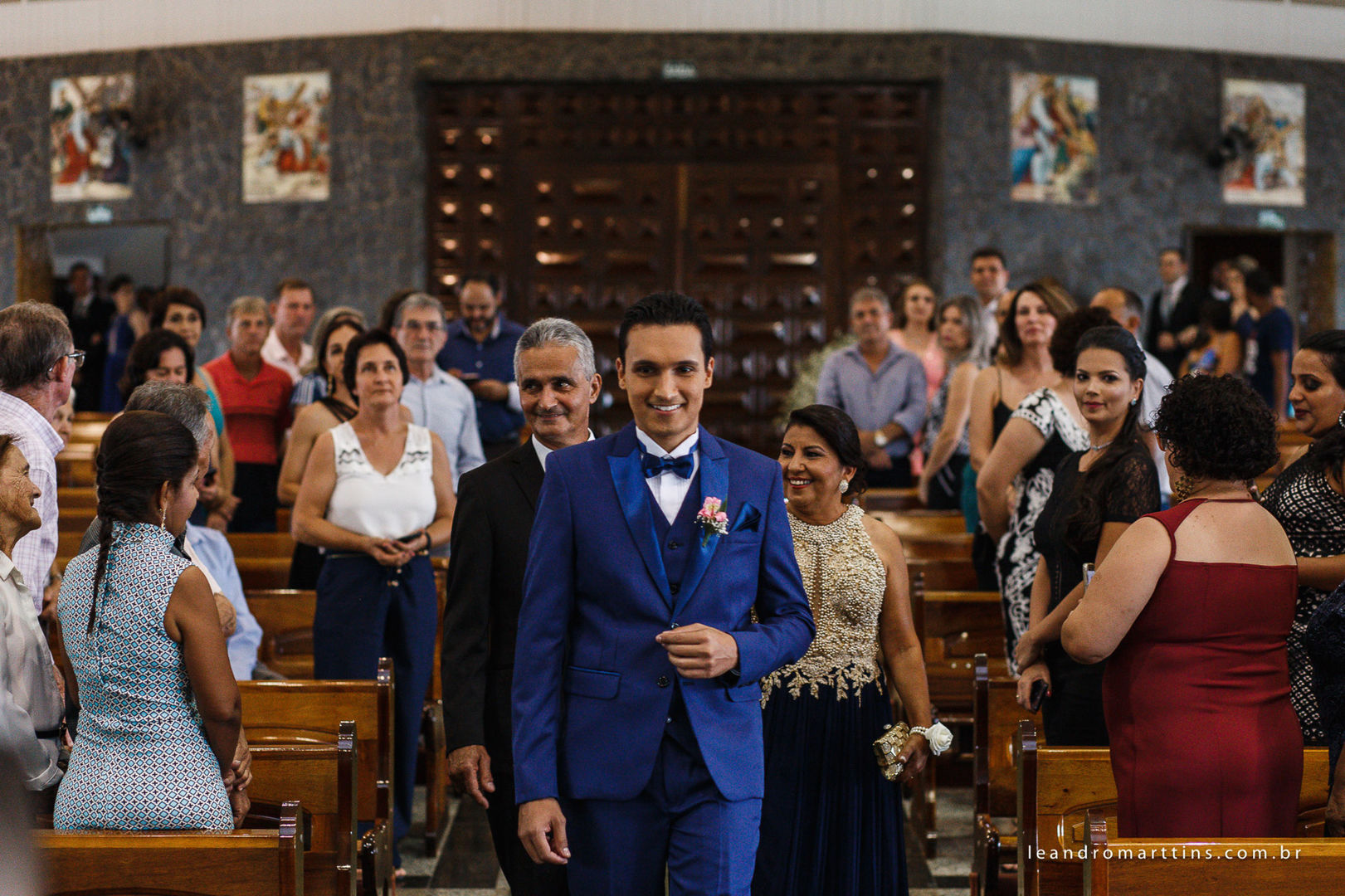 Casamento Naiara e Douglas na Igreja Matriz de Auriflama-SP