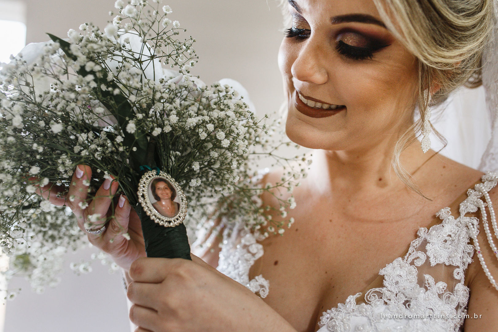 Casamento Naiara e Douglas na Igreja Matriz de Auriflama-SP