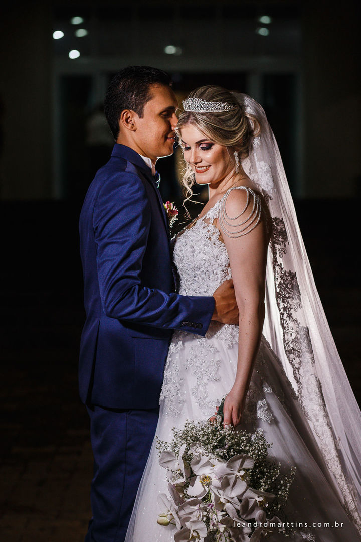Casamento Naiara e Douglas na Igreja Matriz de Auriflama-SP