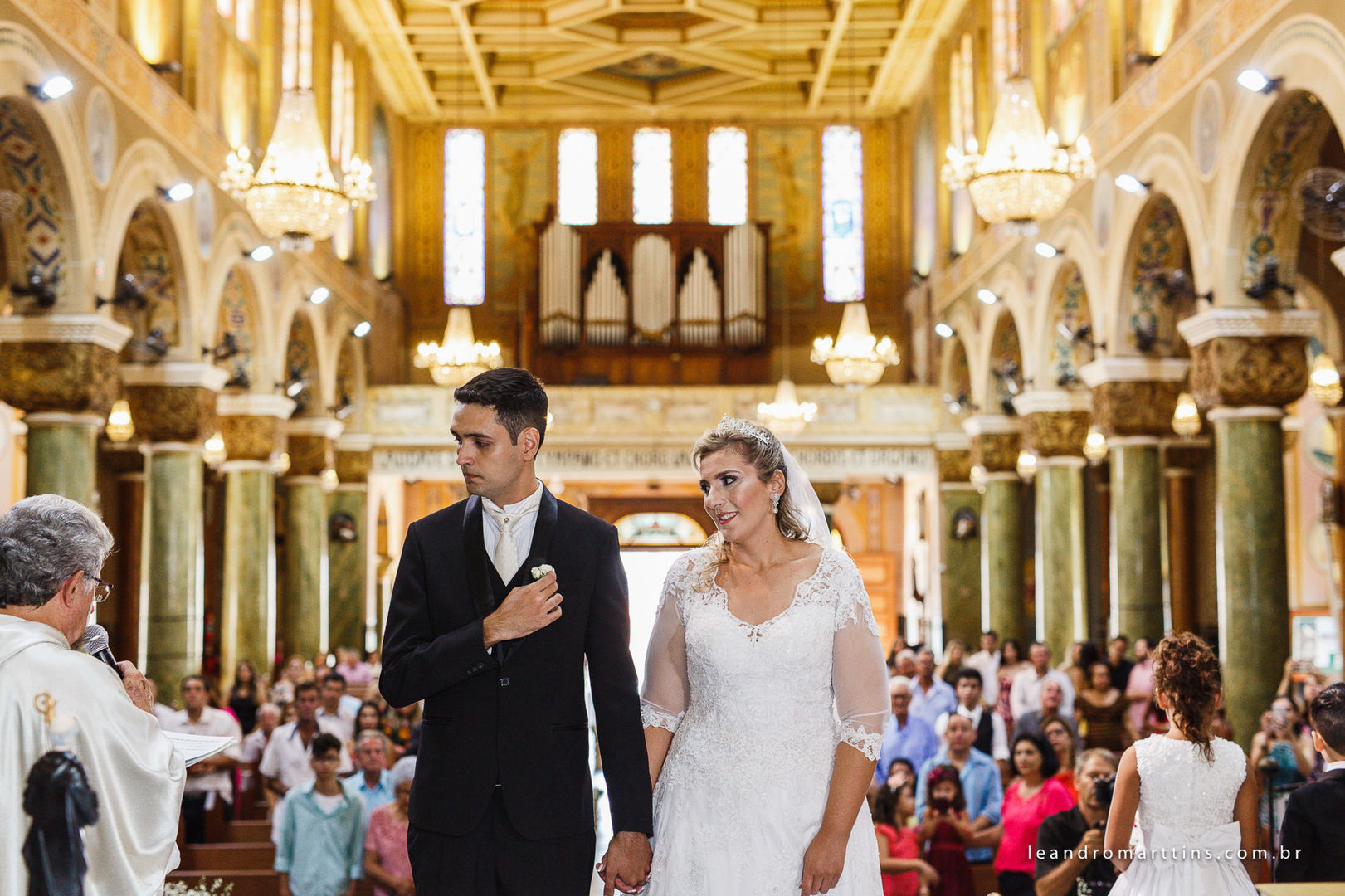 Casamento Ludmila e Fernando na Igreja Basílica Menor de Nossa Senhora Aparecida - São José do Rio Preto - SP