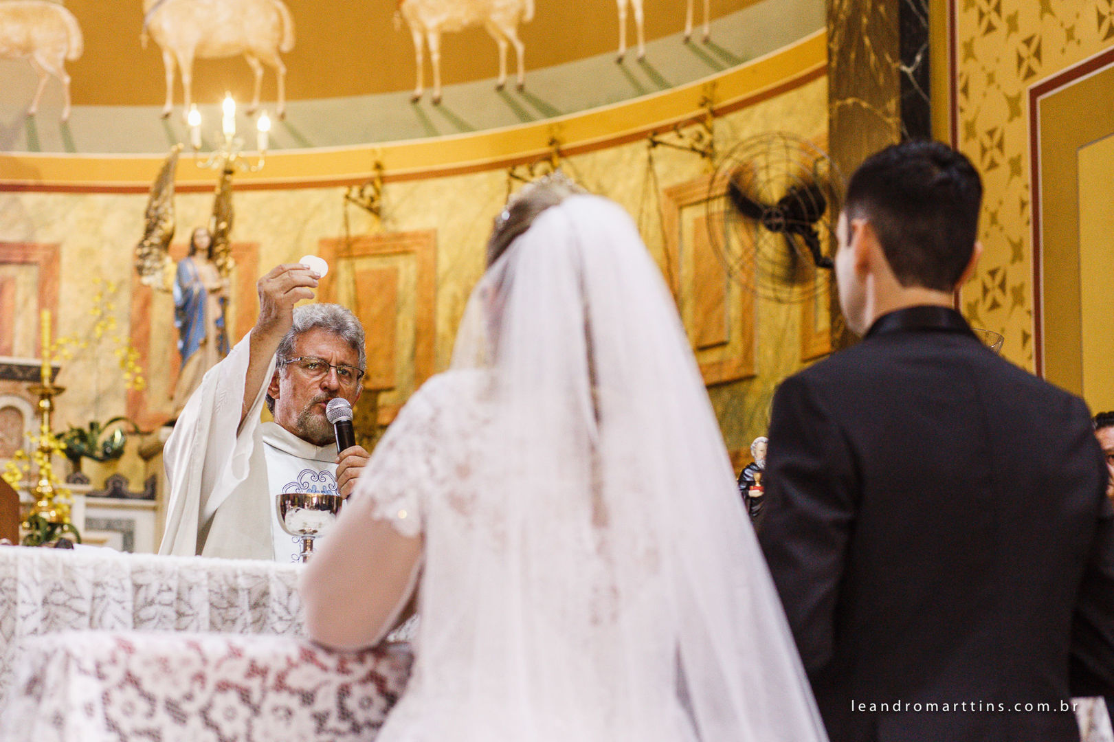 Casamento Ludmila e Fernando na Igreja Basílica Menor de Nossa Senhora Aparecida - São José do Rio Preto - SP