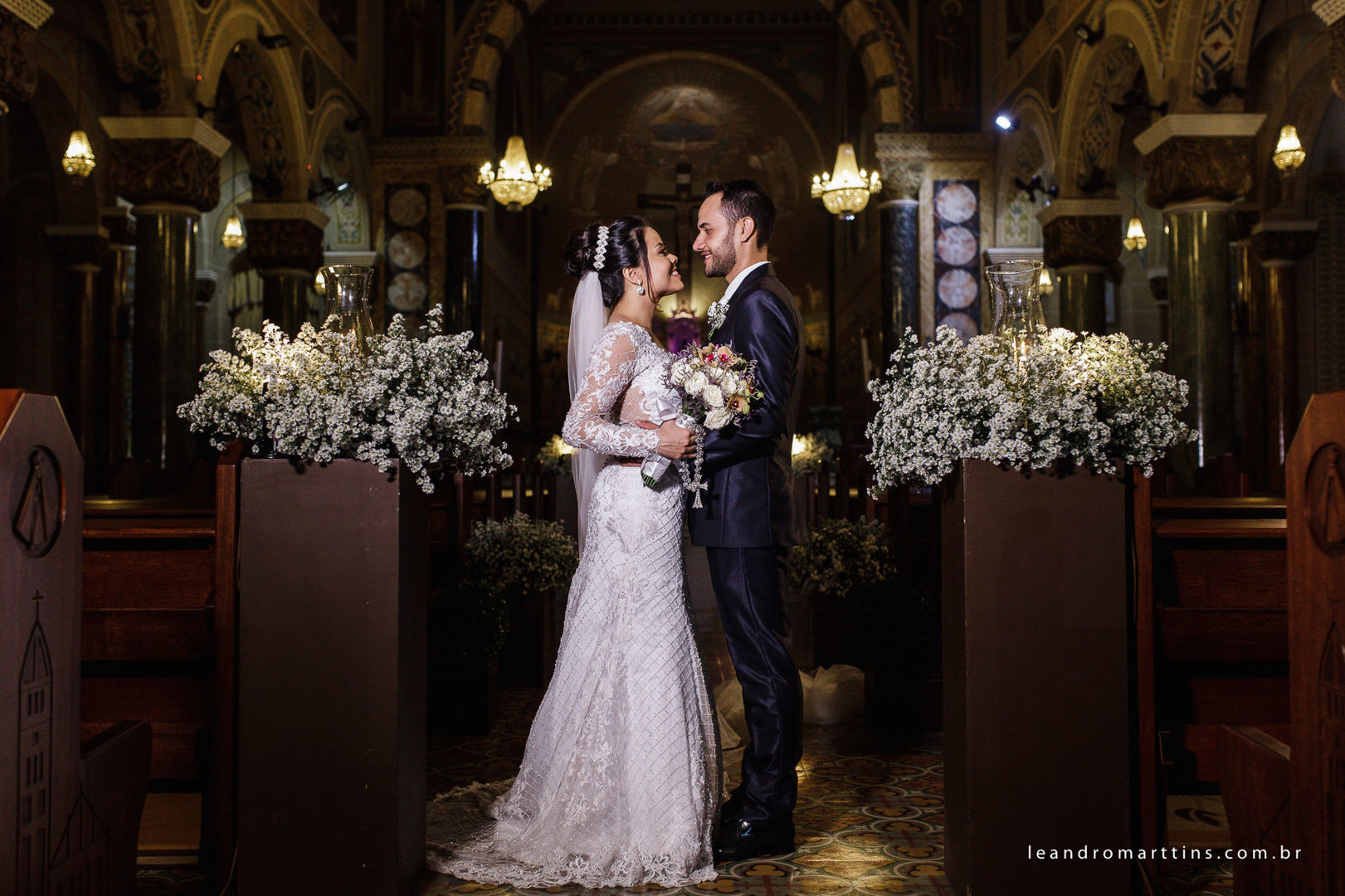 Casamento na igreja Basílica e recepção Marisa Abud - Verônica e Renan