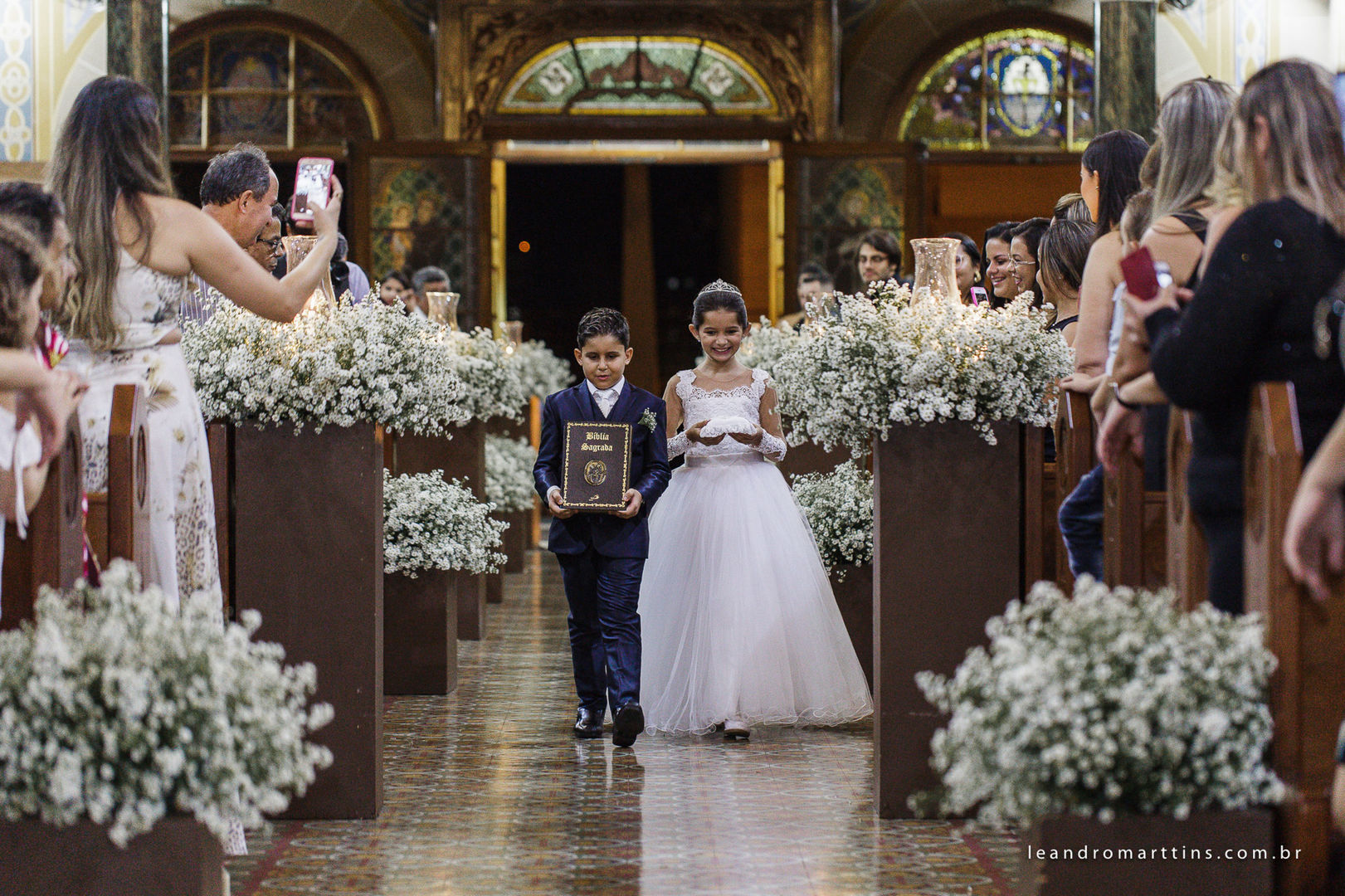Casamento na igreja Basílica e recepção Marisa Abud - Verônica e Renan