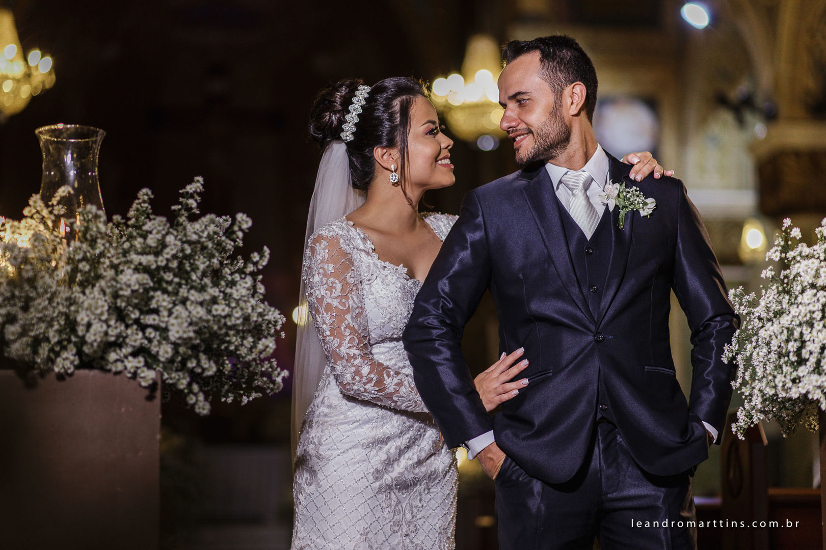 Casamento na igreja Basílica e recepção Marisa Abud - Verônica e Renan