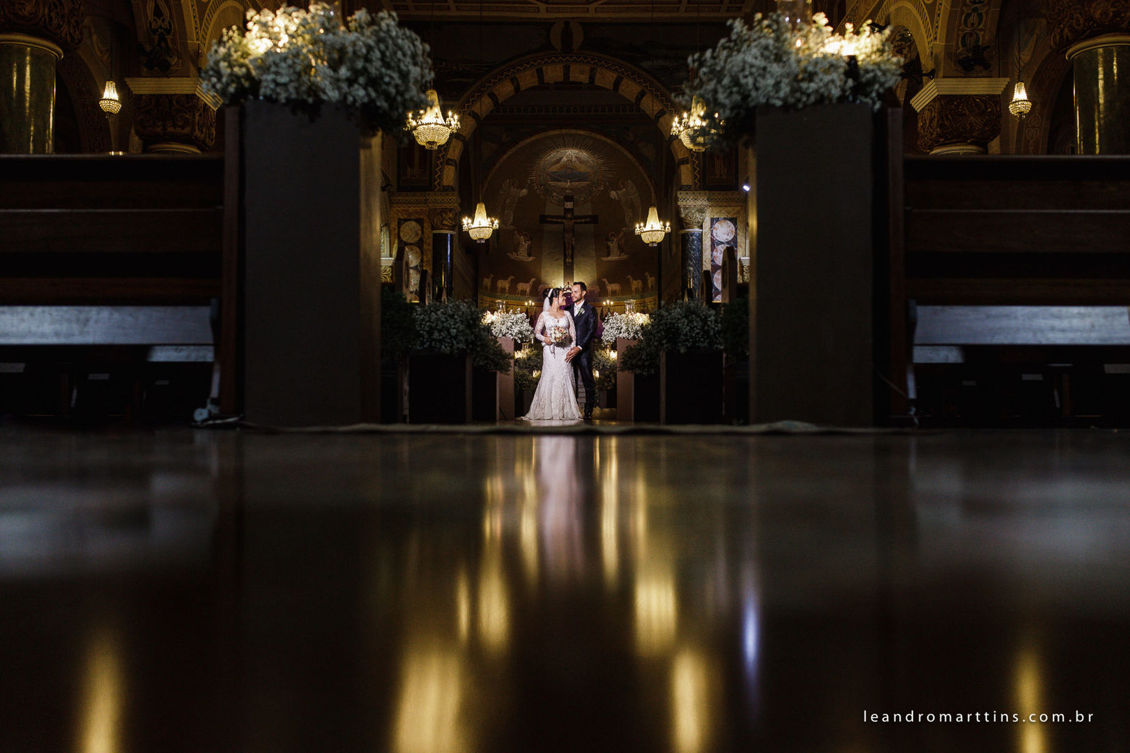 Casamento na igreja Basílica e recepção Marisa Abud - Verônica e Renan