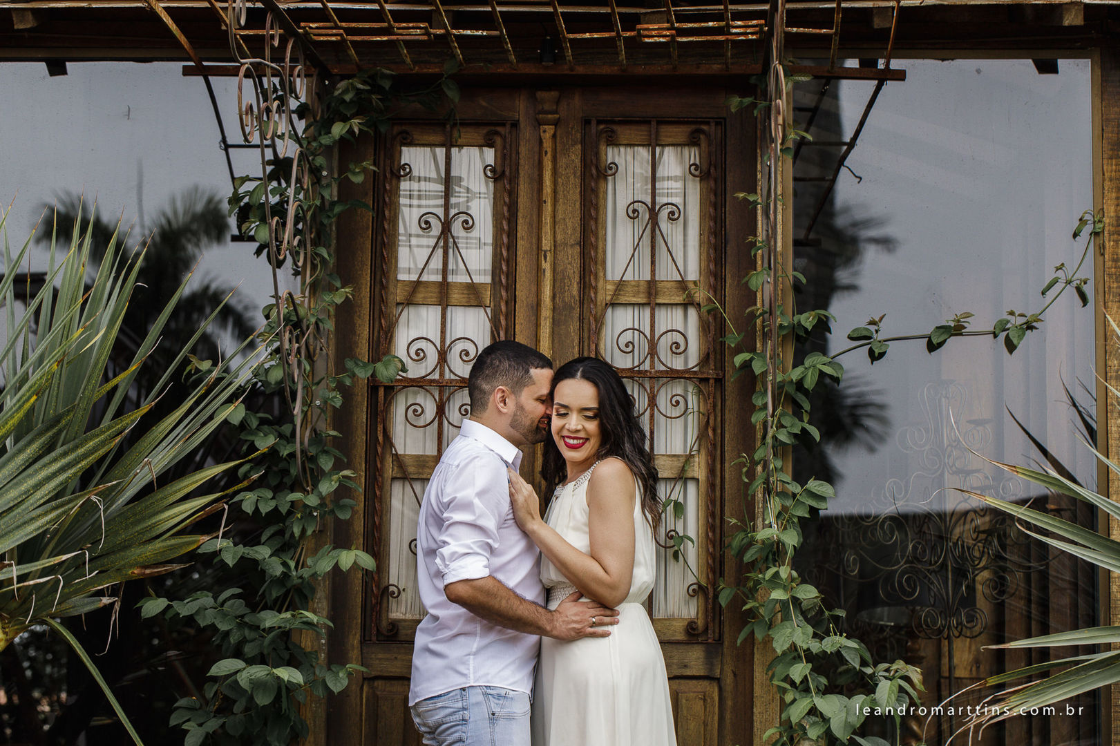 Pré Wedding Gabriela e Bruno no espaço Clever Casado