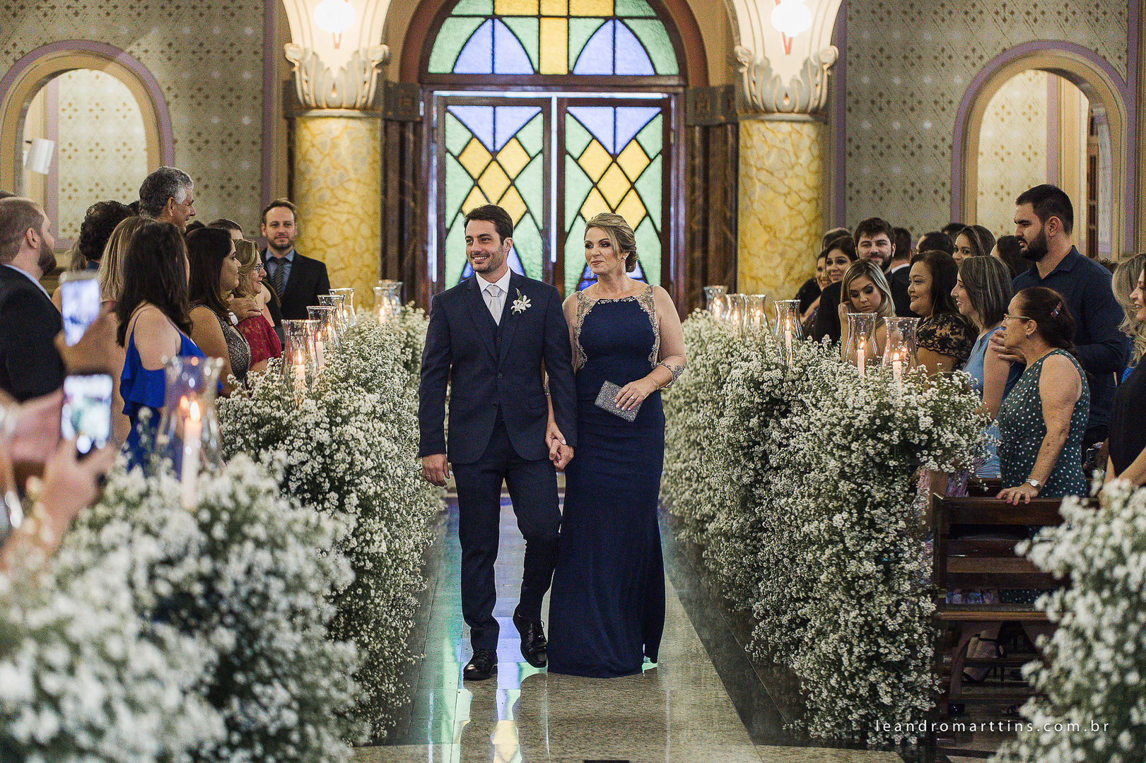 Casamento Helenita e Gabriel no espaço Maison Buffet Ge-Vera