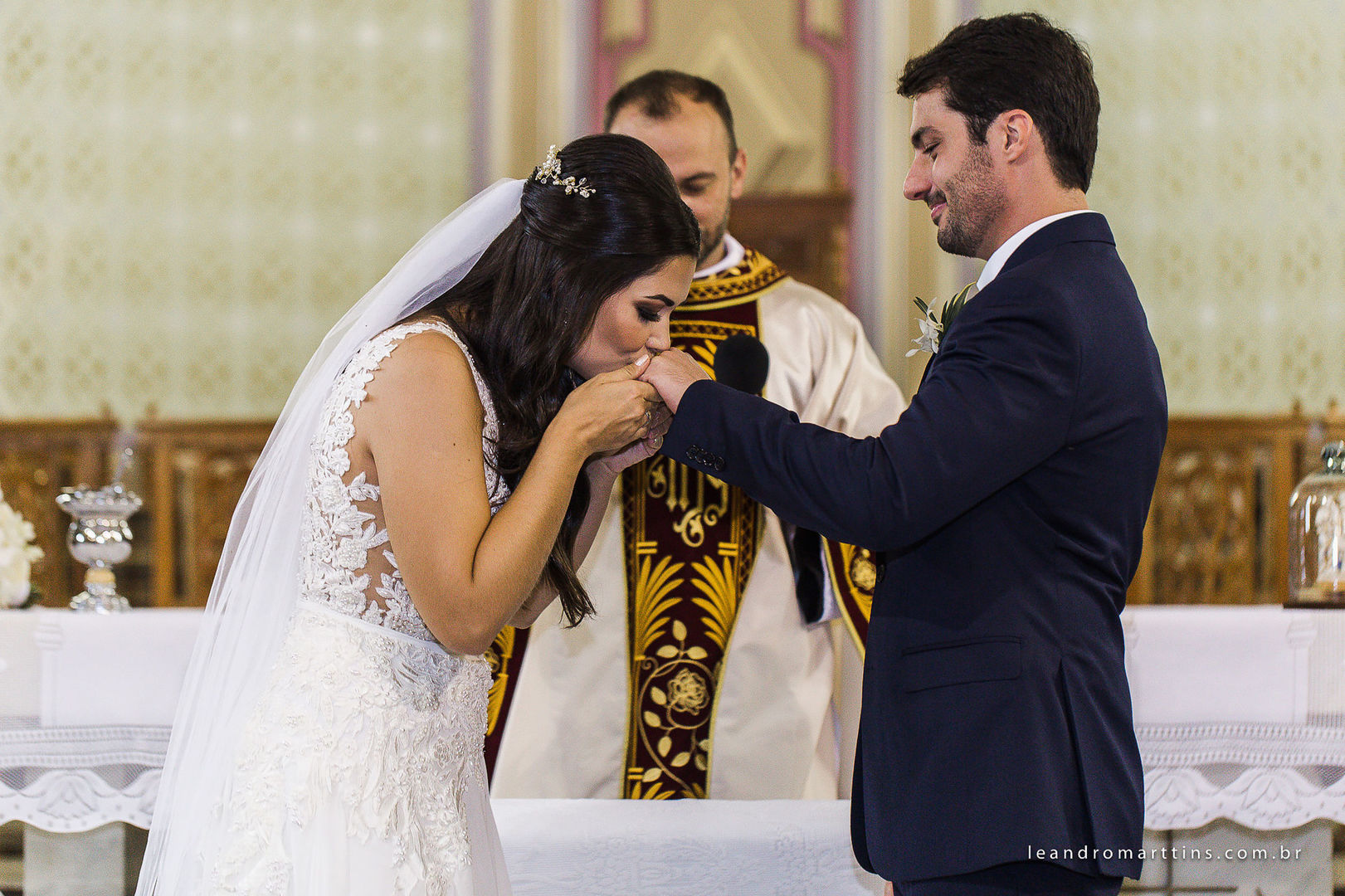 Casamento Helenita e Gabriel no espaço Maison Buffet Ge-Vera