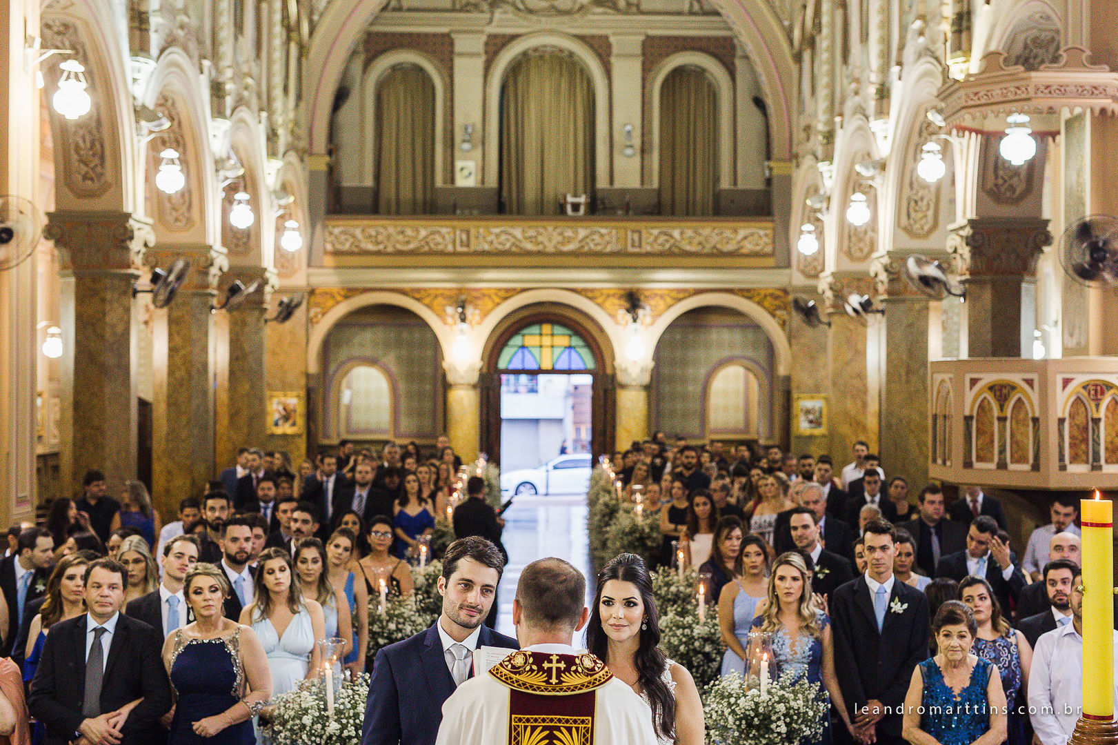 Casamento Helenita e Gabriel no espaço Maison Buffet Ge-Vera