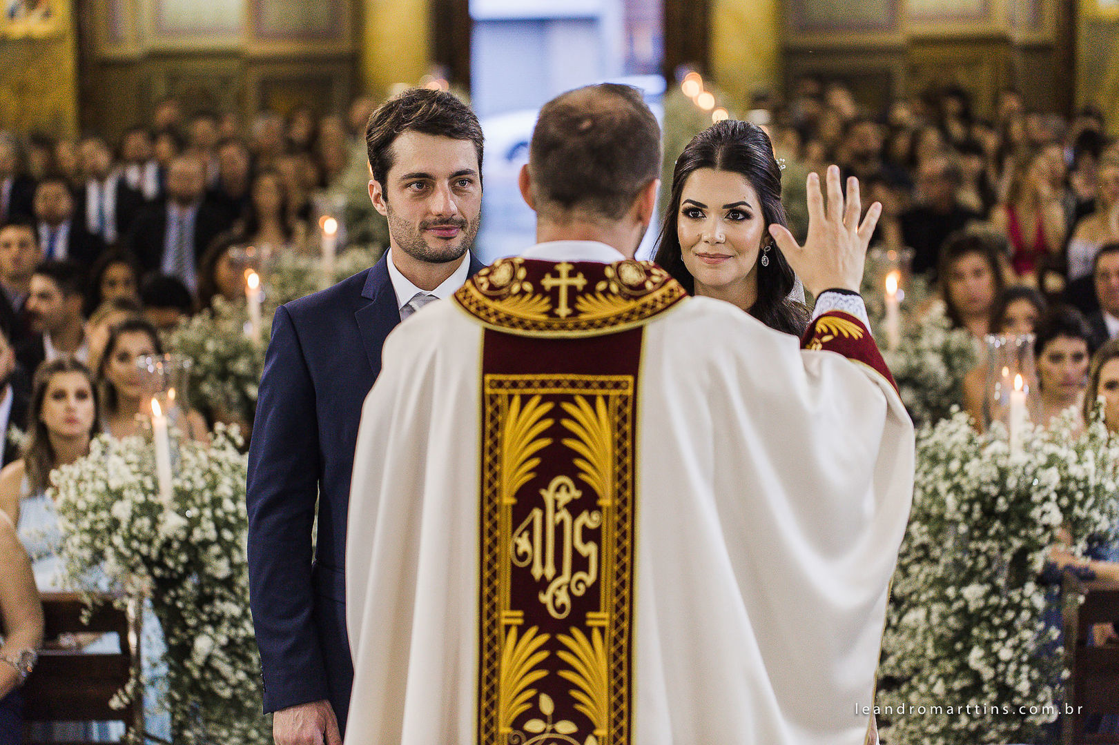 Casamento Helenita e Gabriel no espaço Maison Buffet Ge-Vera