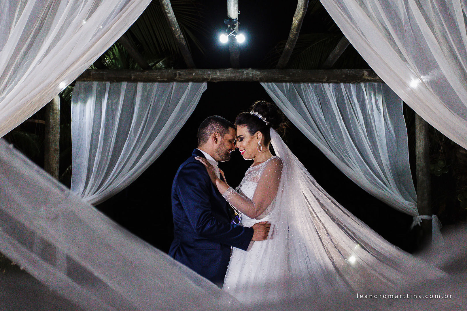 Casamento Gabriela e Bruno no espaço Alfaville Eventos