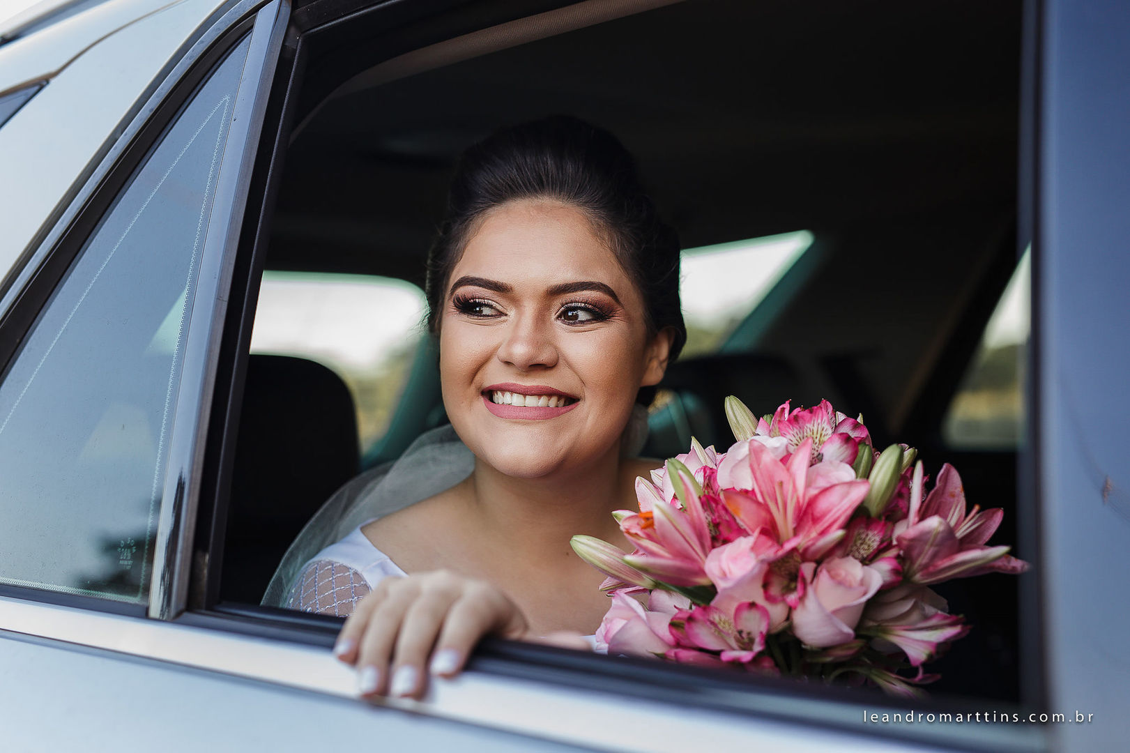 Casamento Mariana e Lucas no espaço Santa Felicidade Eventos